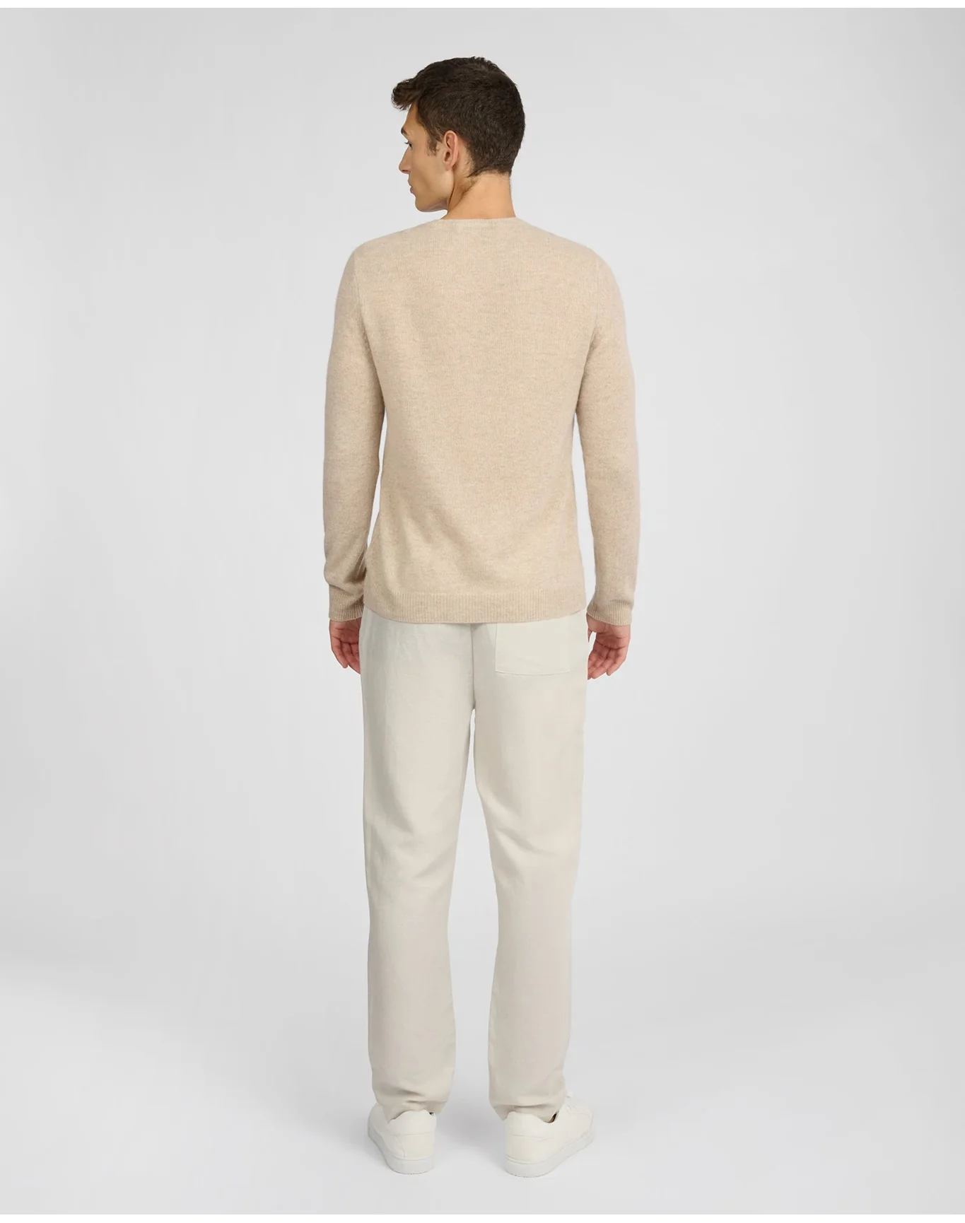 Men | Featherweight Cashmere Sweater | Stone - Image 5