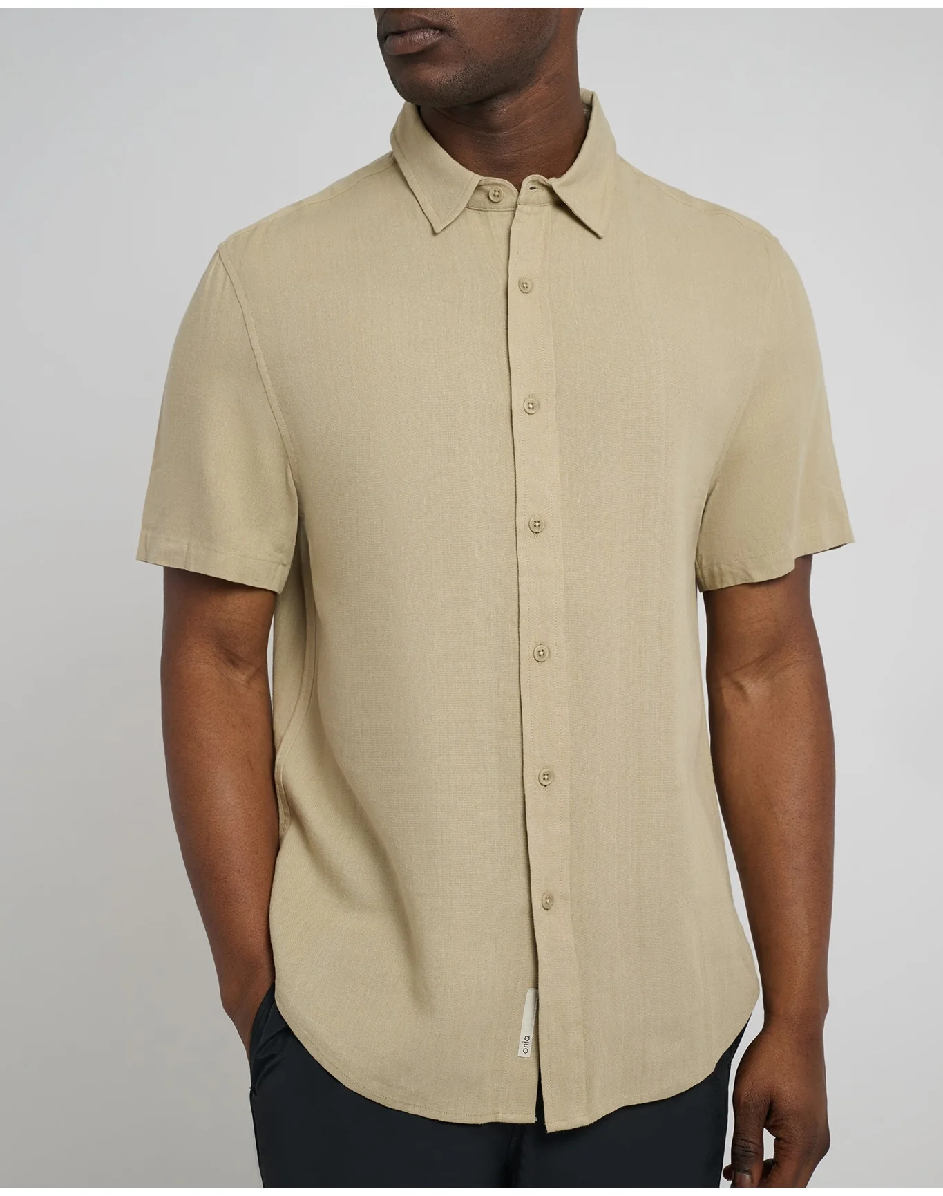 Men | Standard Short Sleeve Linen Shirt | Sand - Image 2