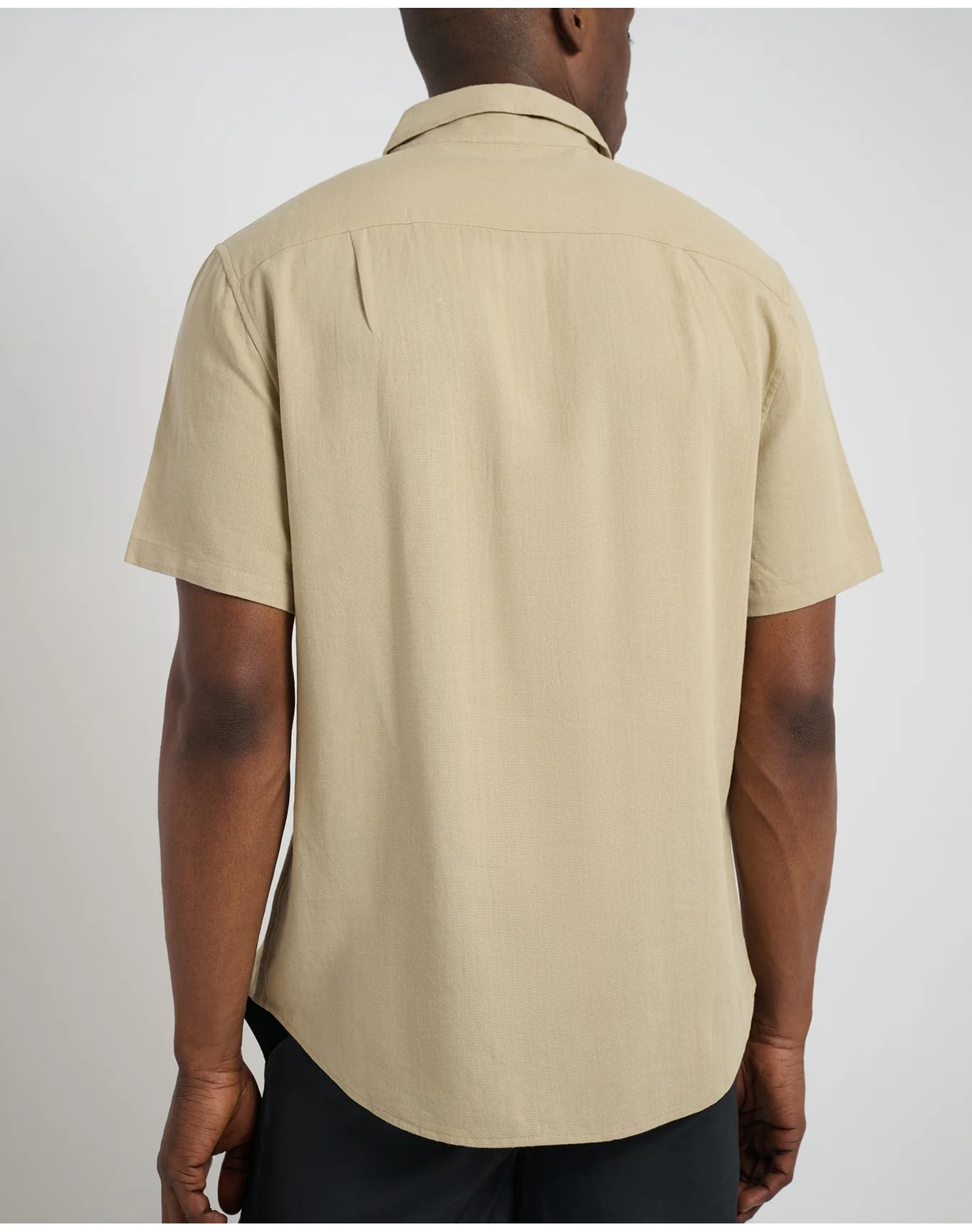 Men | Standard Short Sleeve Linen Shirt | Sand - Image 5