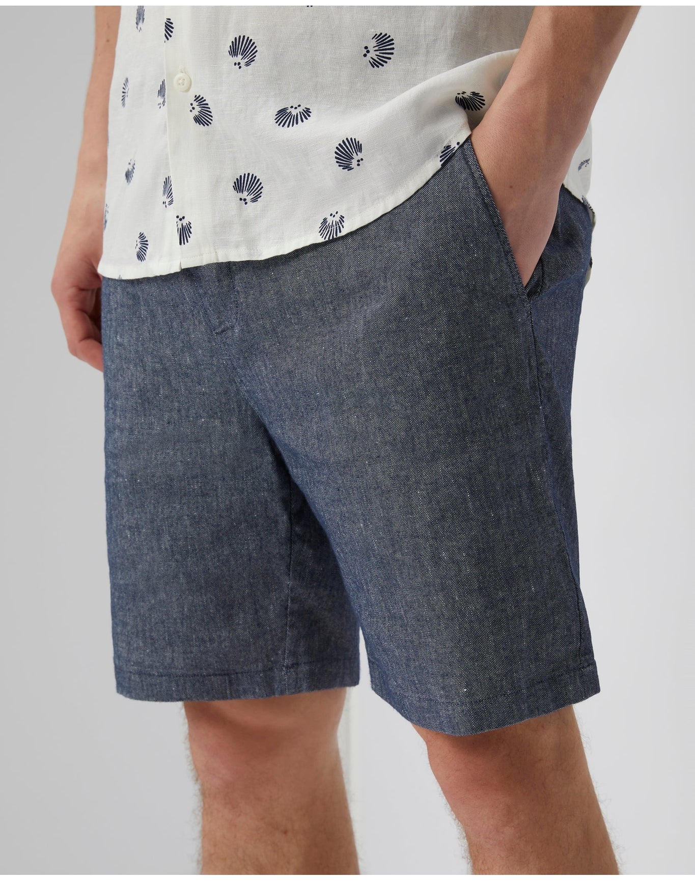 Men | Stretch Canvas Traveler Short | Deep Navy - Image 4