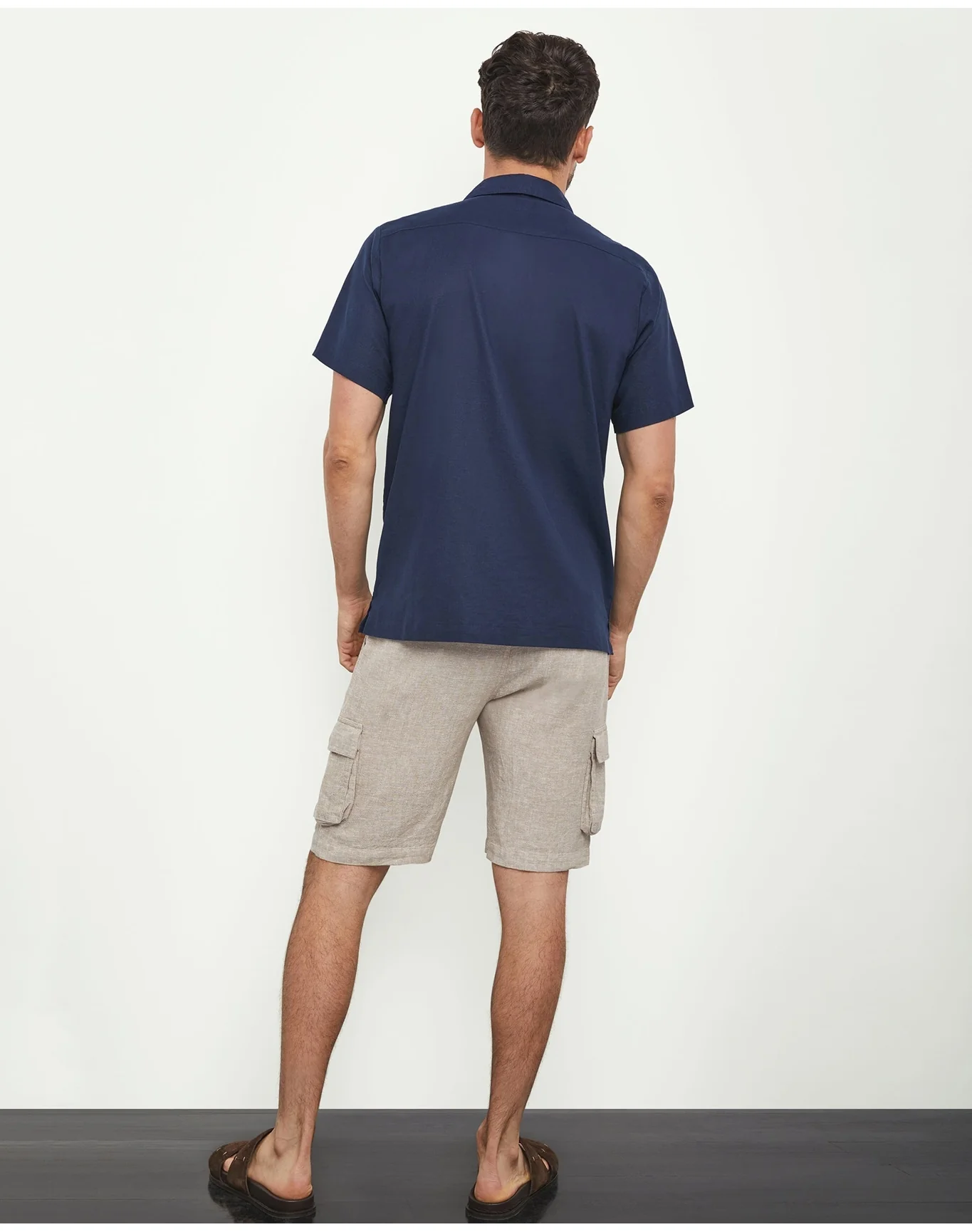 Men | Stretch Linen Pull On Cargo Short | Navy - Image 10