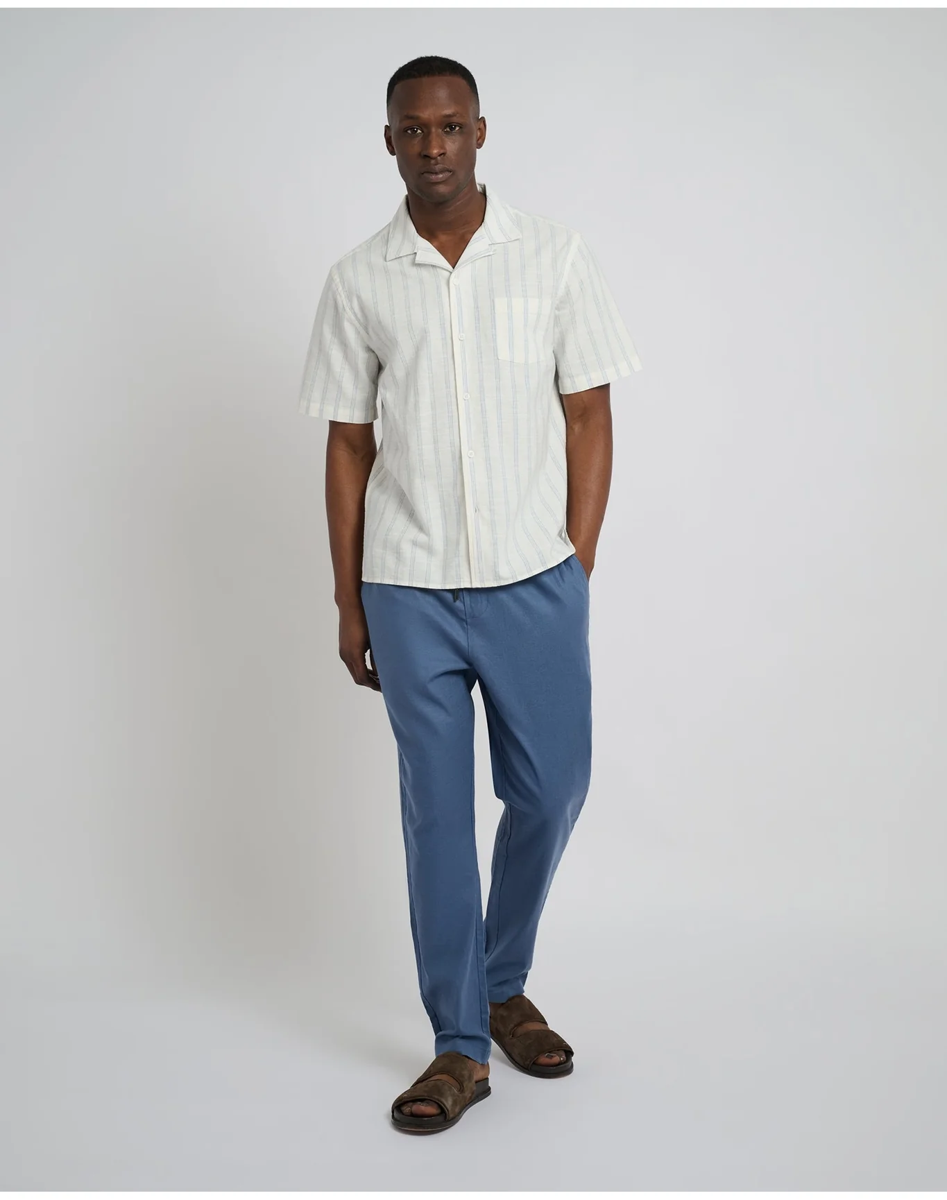 Men | Stretch Linen Pull On Pant | Vintage Indigo - Image 4
