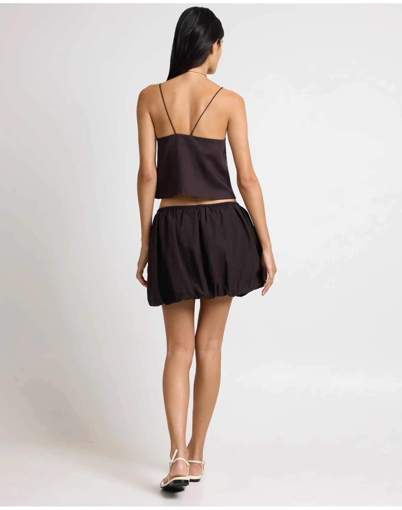 Women | Air Linen Bubble Mini Skirt | Espresso - Image 5