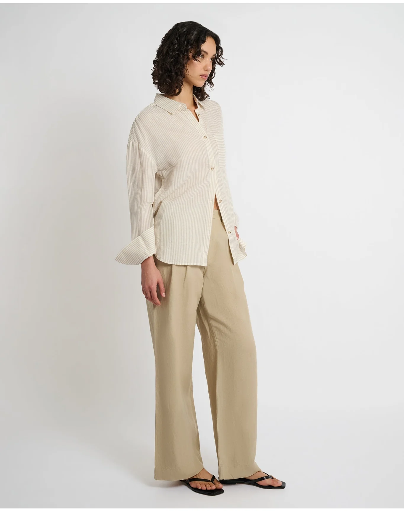 Women | Air Linen Pleated Trouser | Jute - Image 3