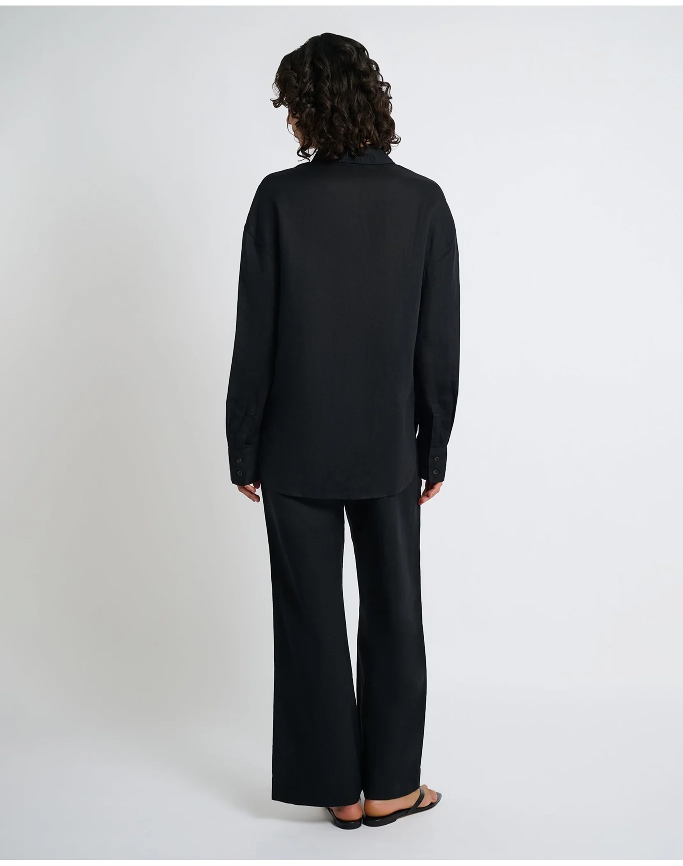 Women | Air Linen Pleated Trousers | Black - Image 5