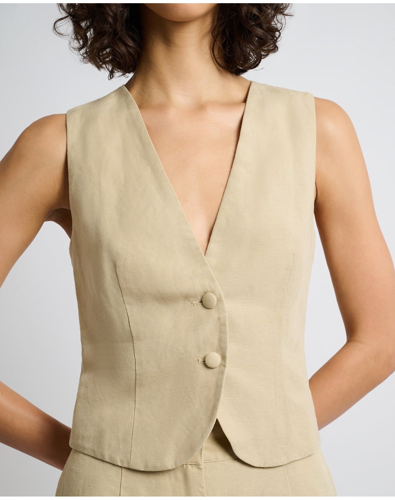 Women | Air Linen Relaxed Vest | Jute - Image 4