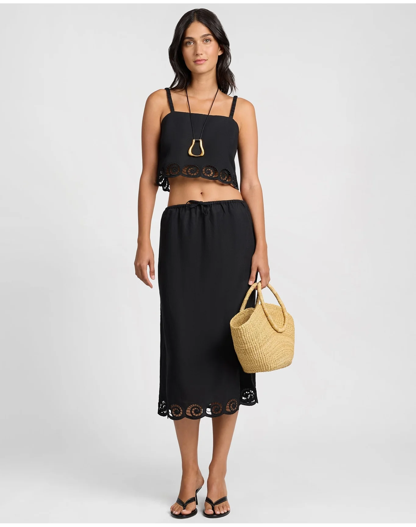 Women | Air Linen Scallop Cropped Top | Black - Image 3