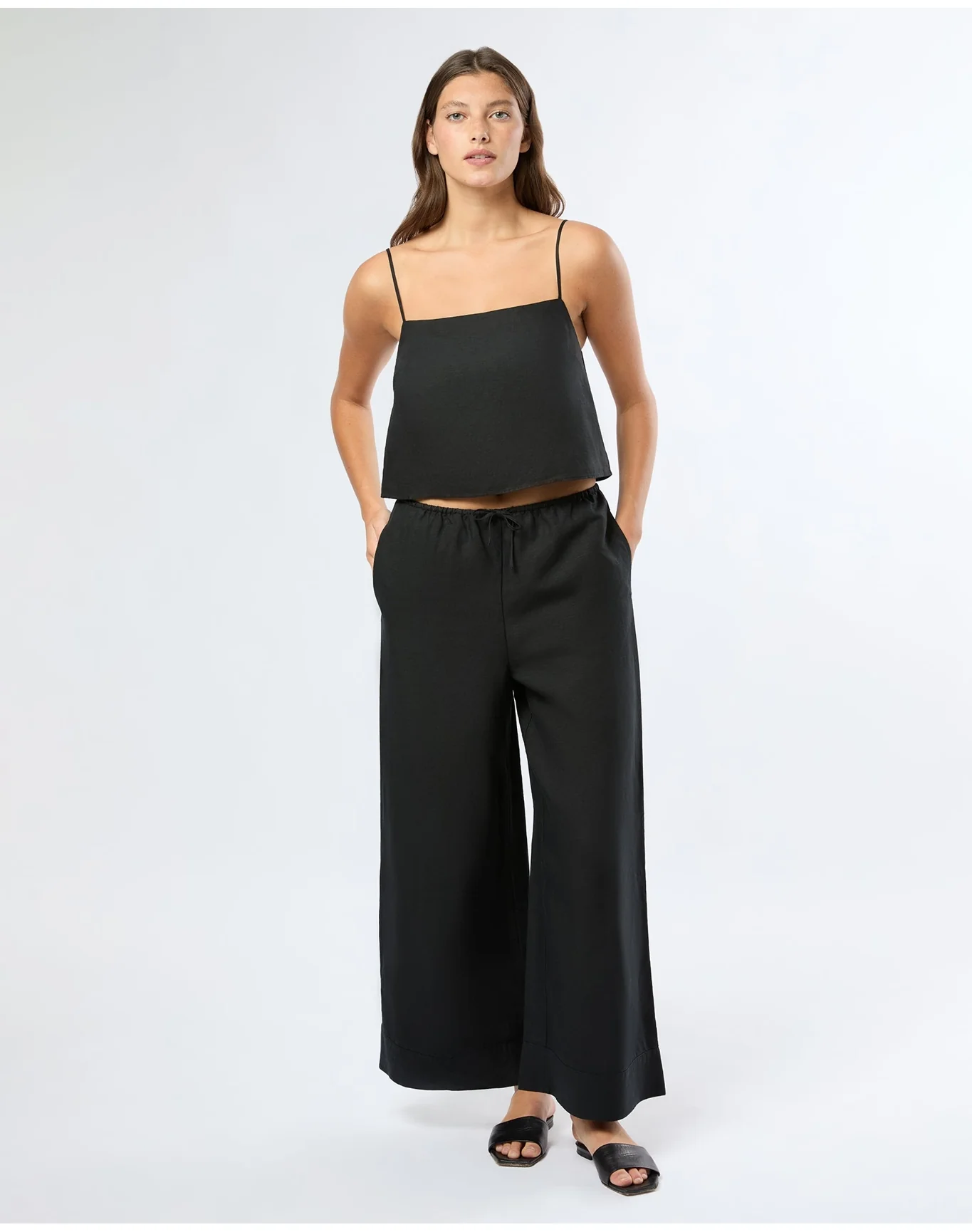 Women | Air Linen Square Neck Tank Top | Black VTAG V2 - Image 3