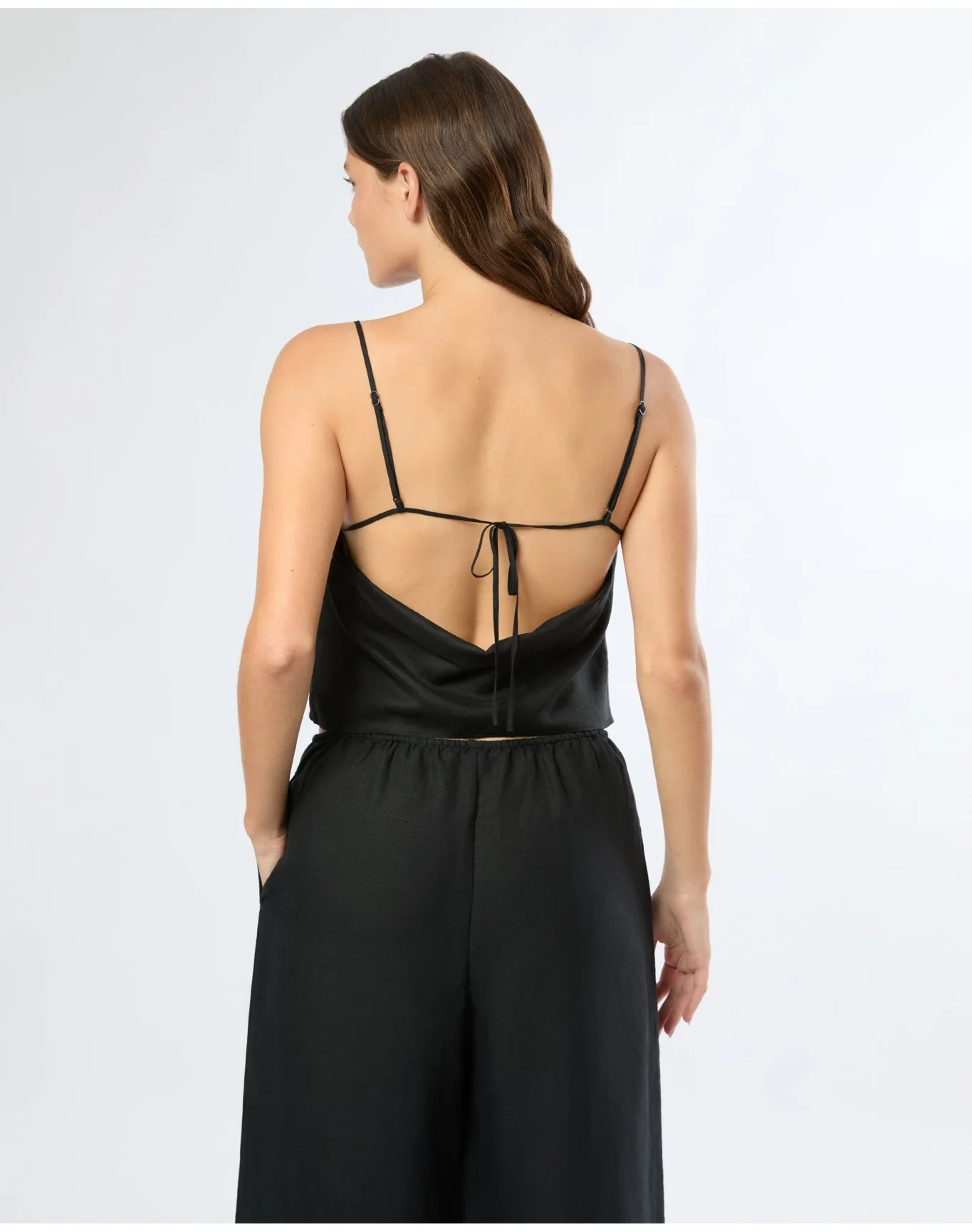 Women | Air Linen Square Neck Tank Top | Black VTAG V2 - Image 6
