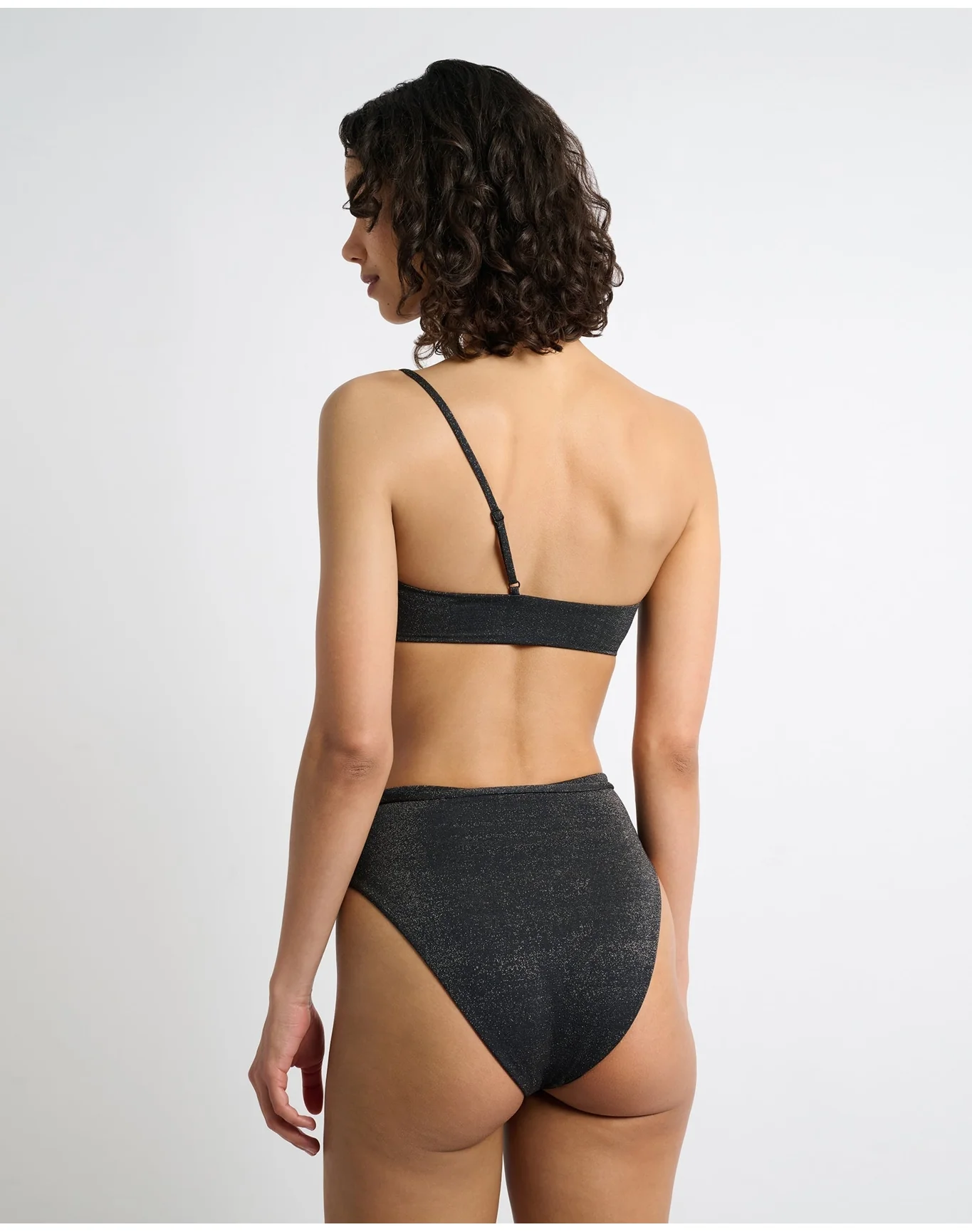 Women | Alaia Bikini Top | Black - Image 5