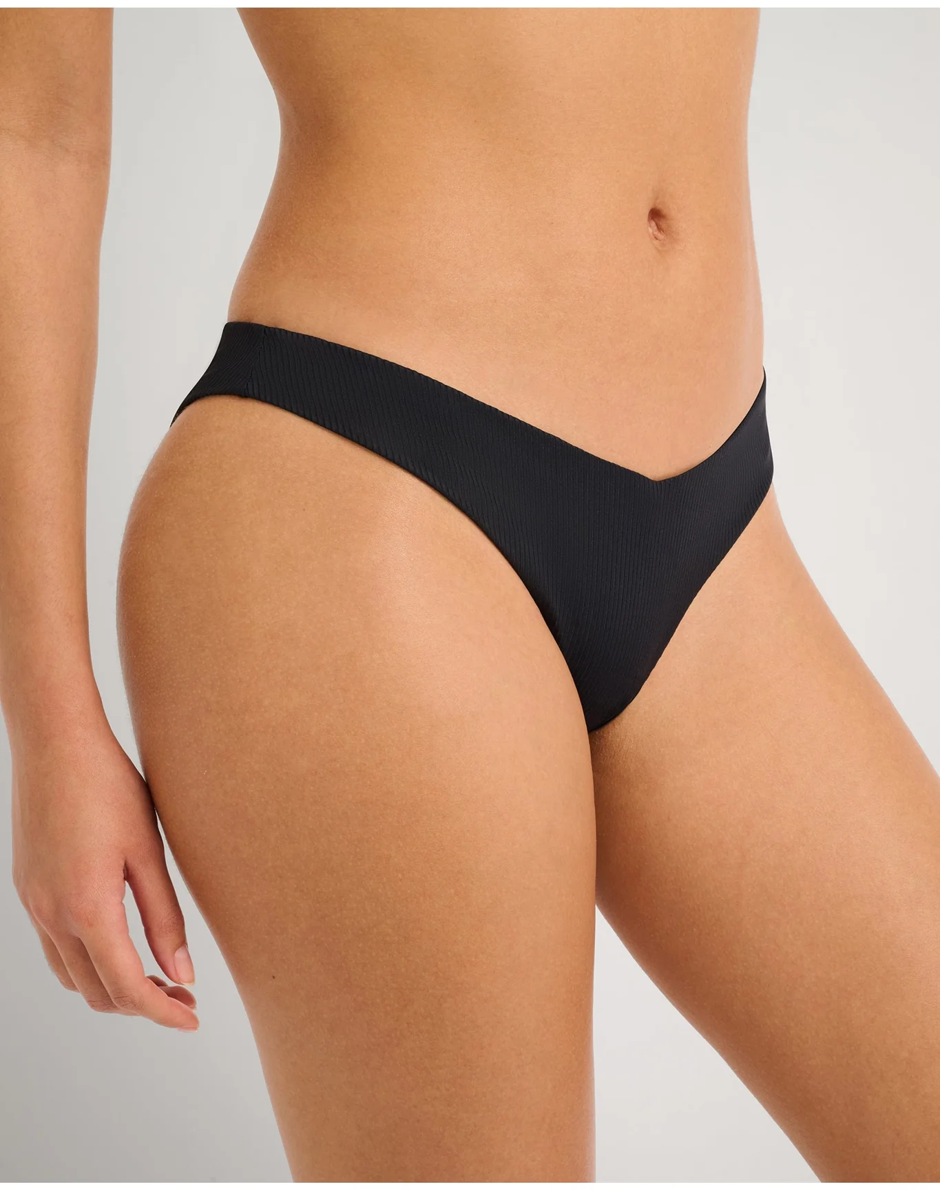 Women | Chiara Bikini Bottom | Ribbed Black - Image 4