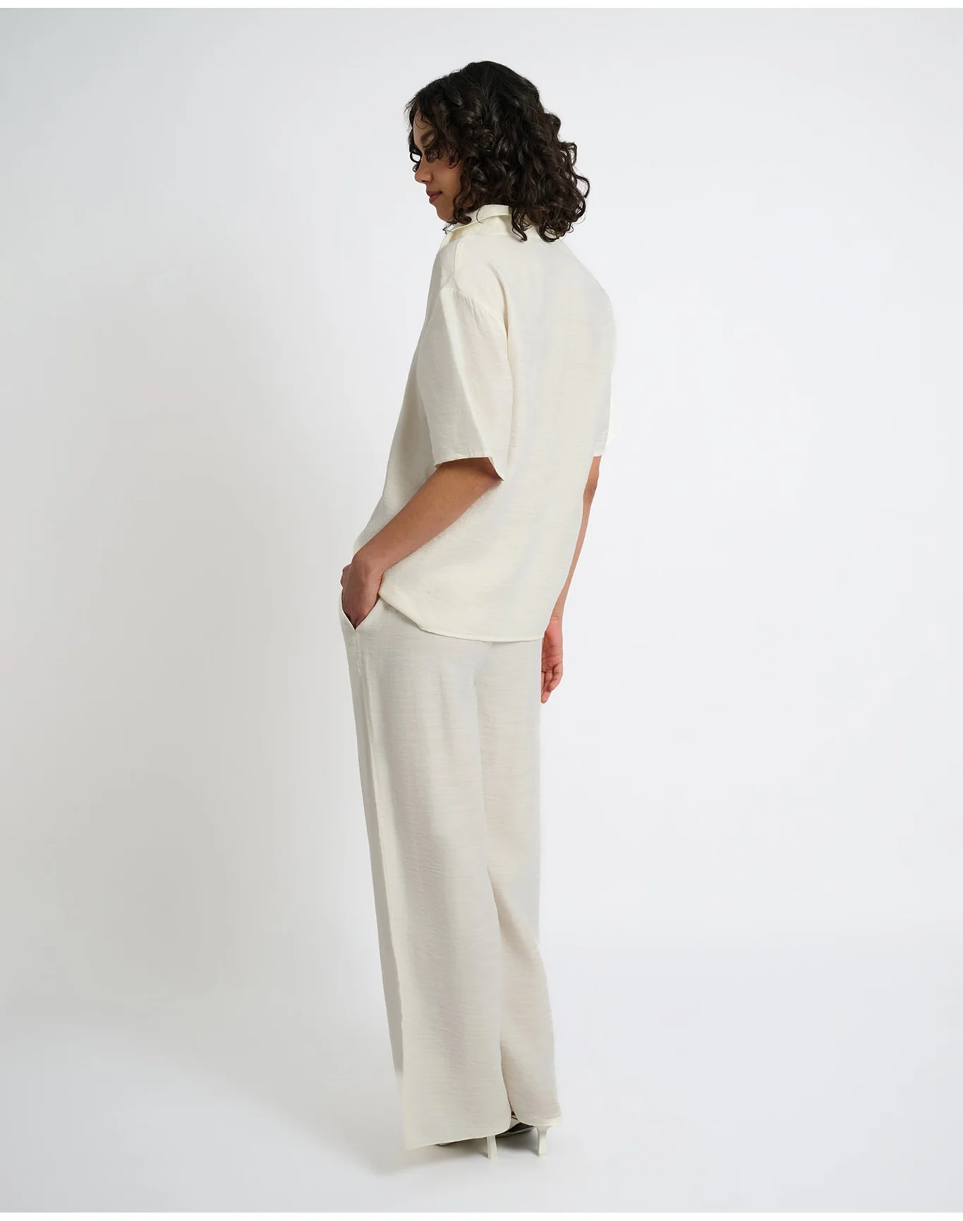 Women | Crinkle Wide Leg Drawstring Pant | Egret - Image 5