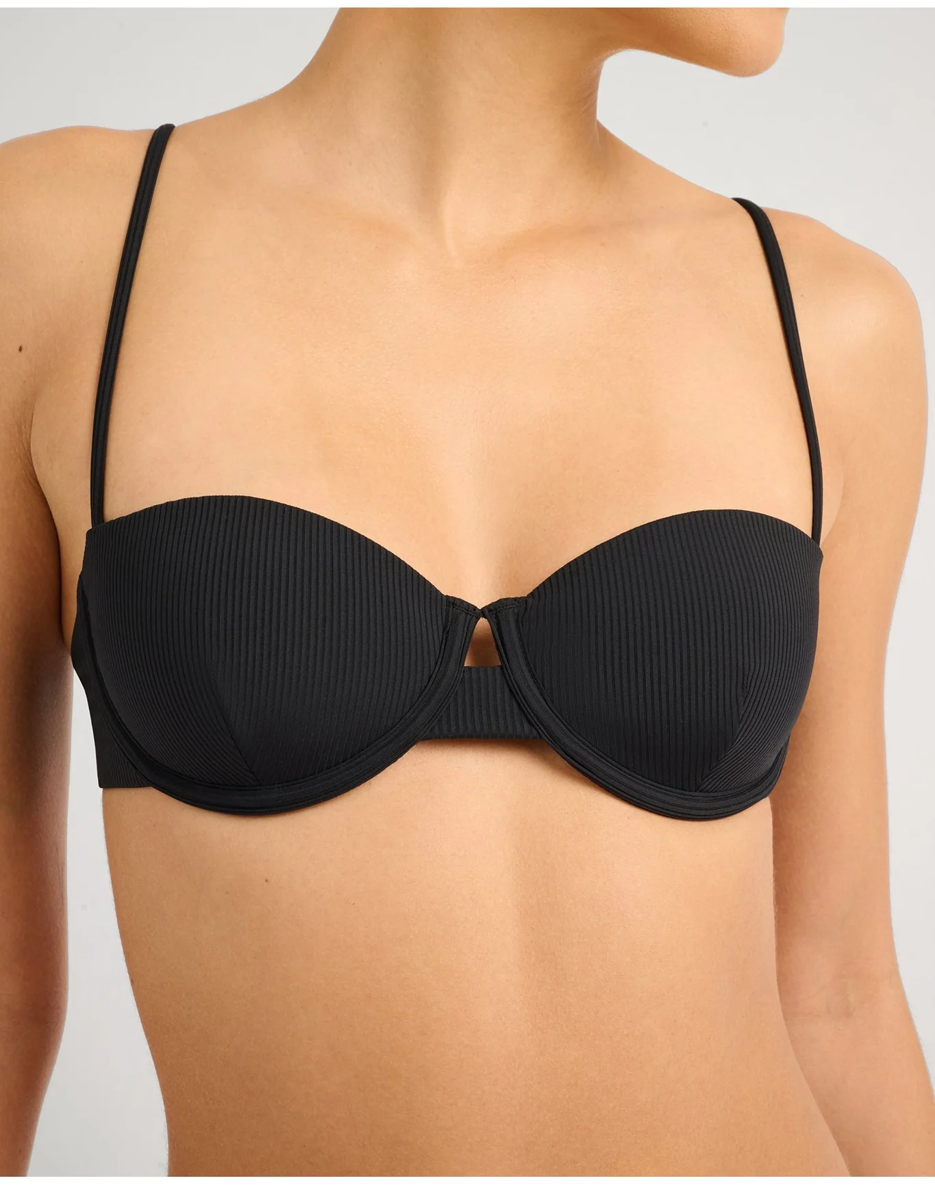 Women | Dalia Bikini Top | Black VTAG V2 - Image 4