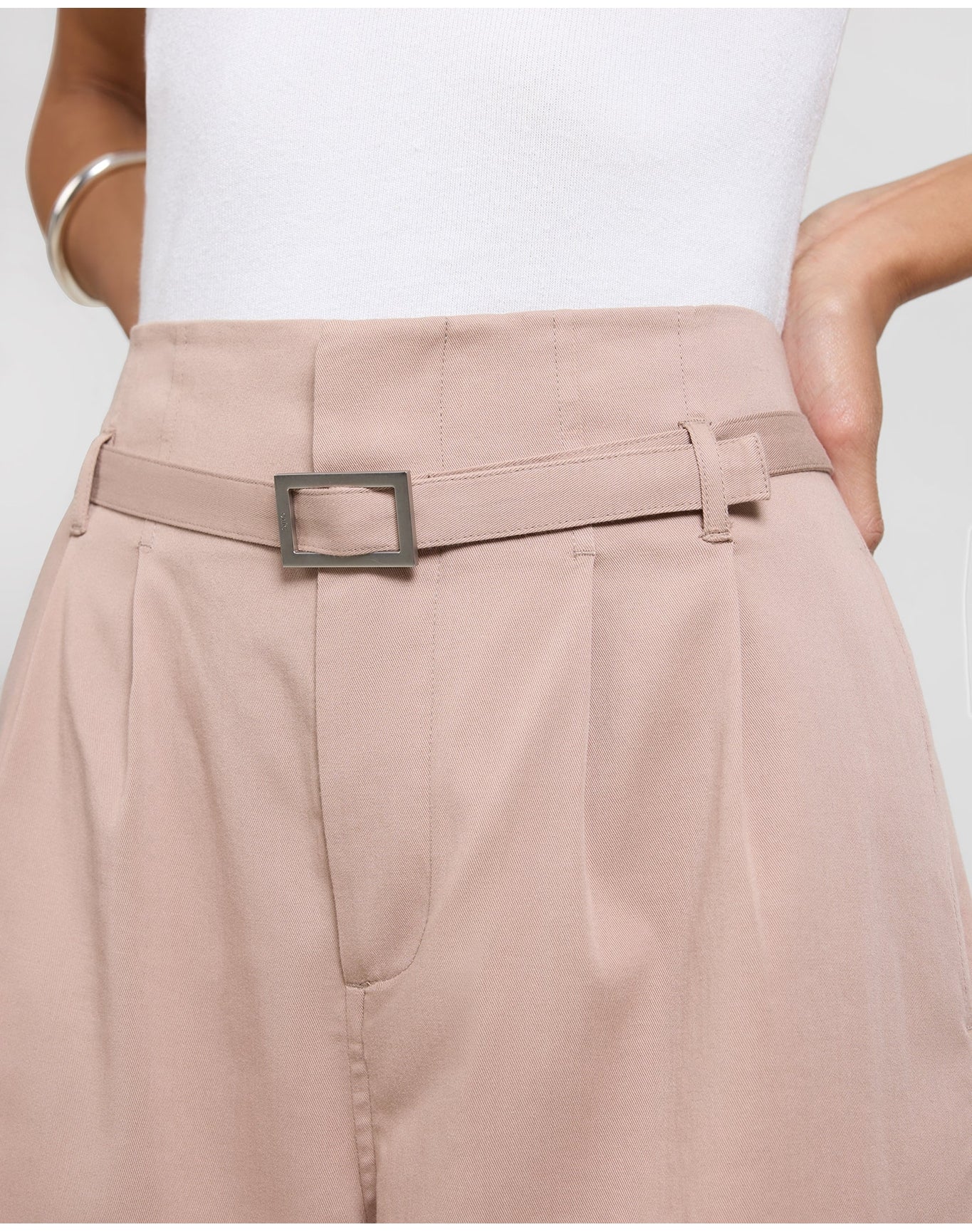 Women | Lyocell Paperbag Trouser | Warm Taupe - Image 5