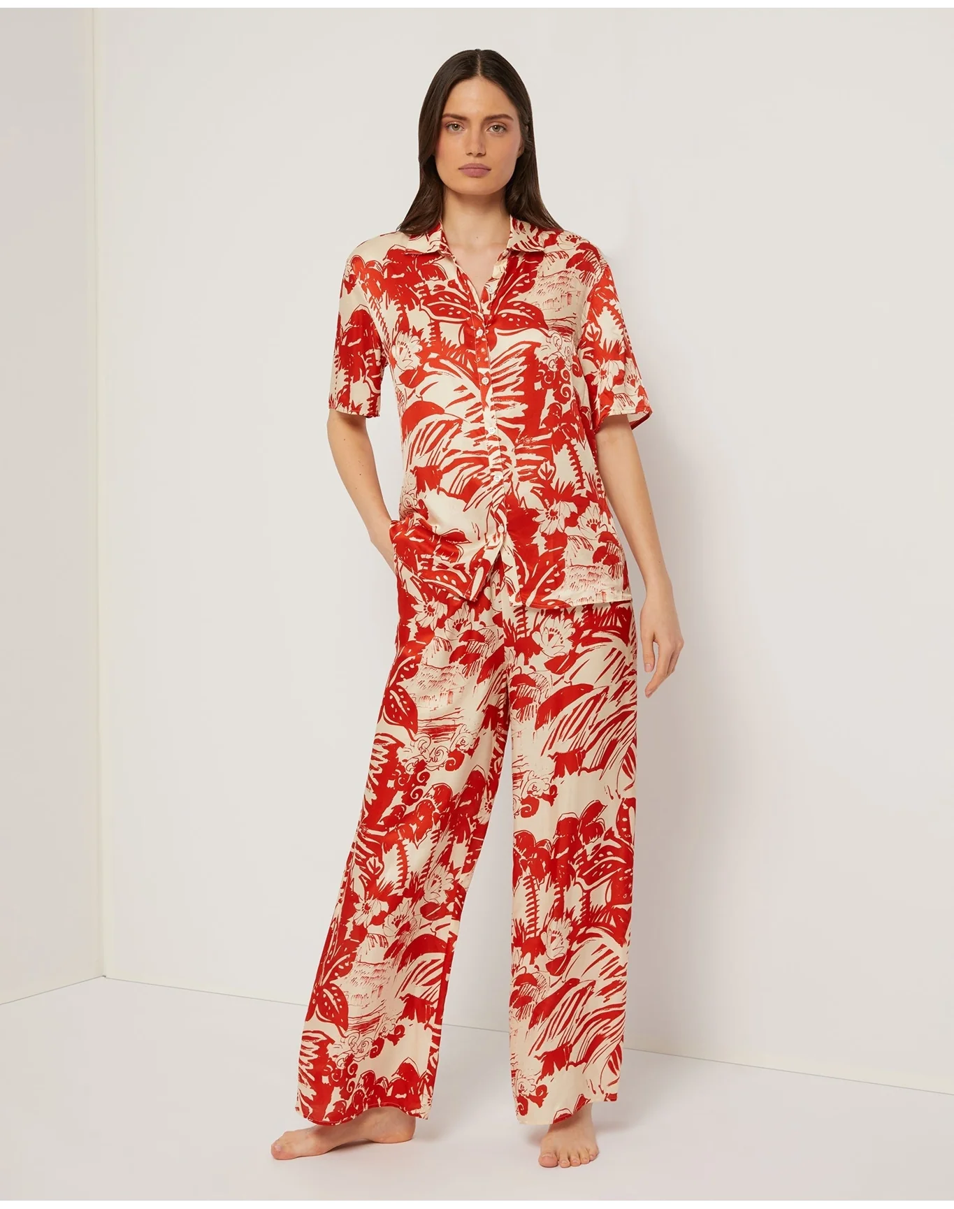 Women | Oversized Short Sleeve Button Up Shirt | Poinciana Cream - Image 3