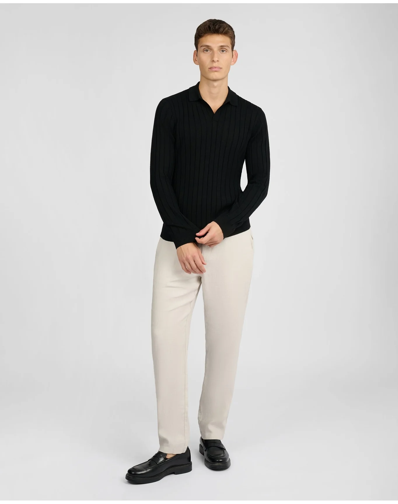 Men | Extra Fine Merino Wool Long Sleeve Johnny Collar Polo | Black - Image 4