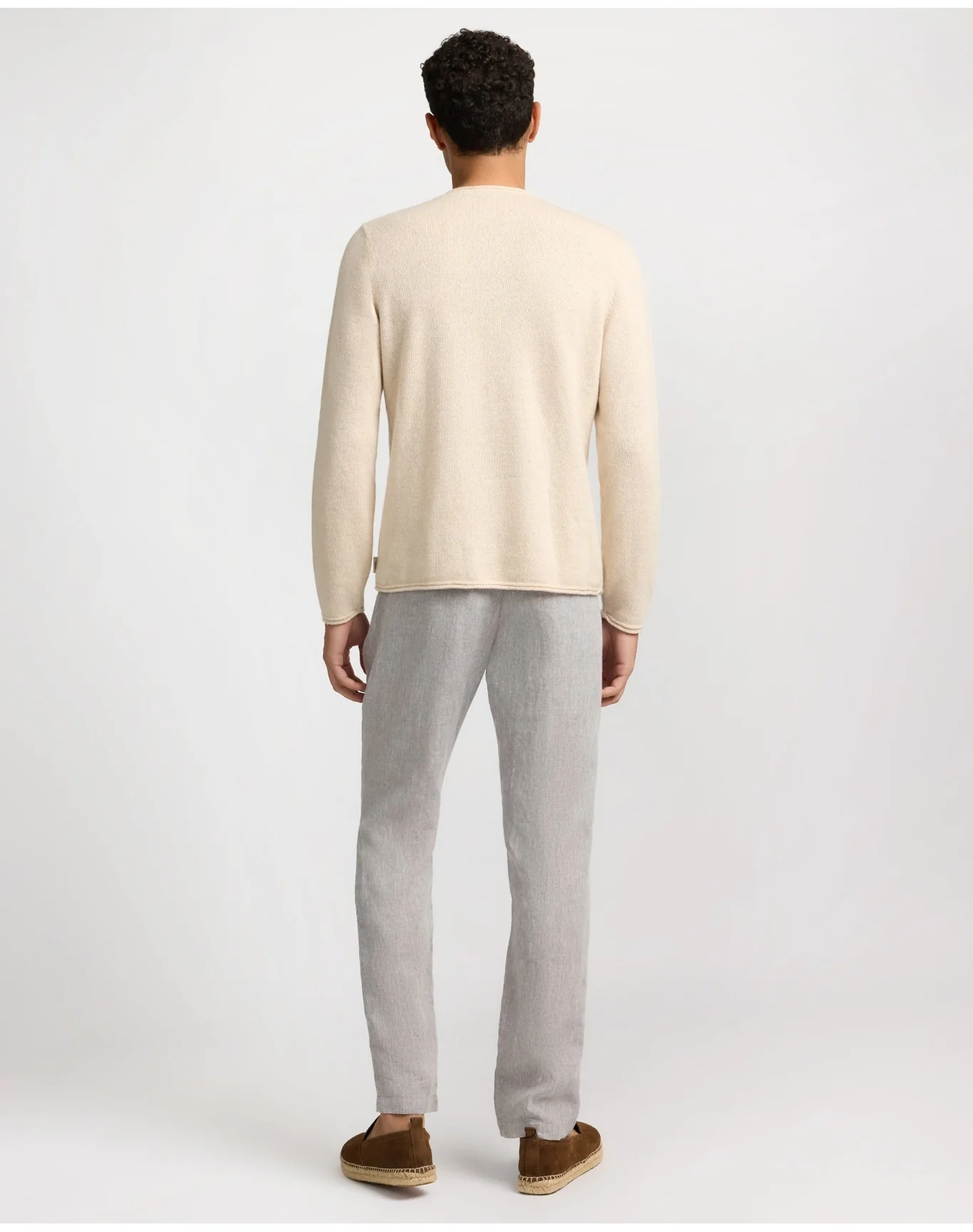Men | Linen Tapered Pleated Trouser | Cool Grey - Image 6