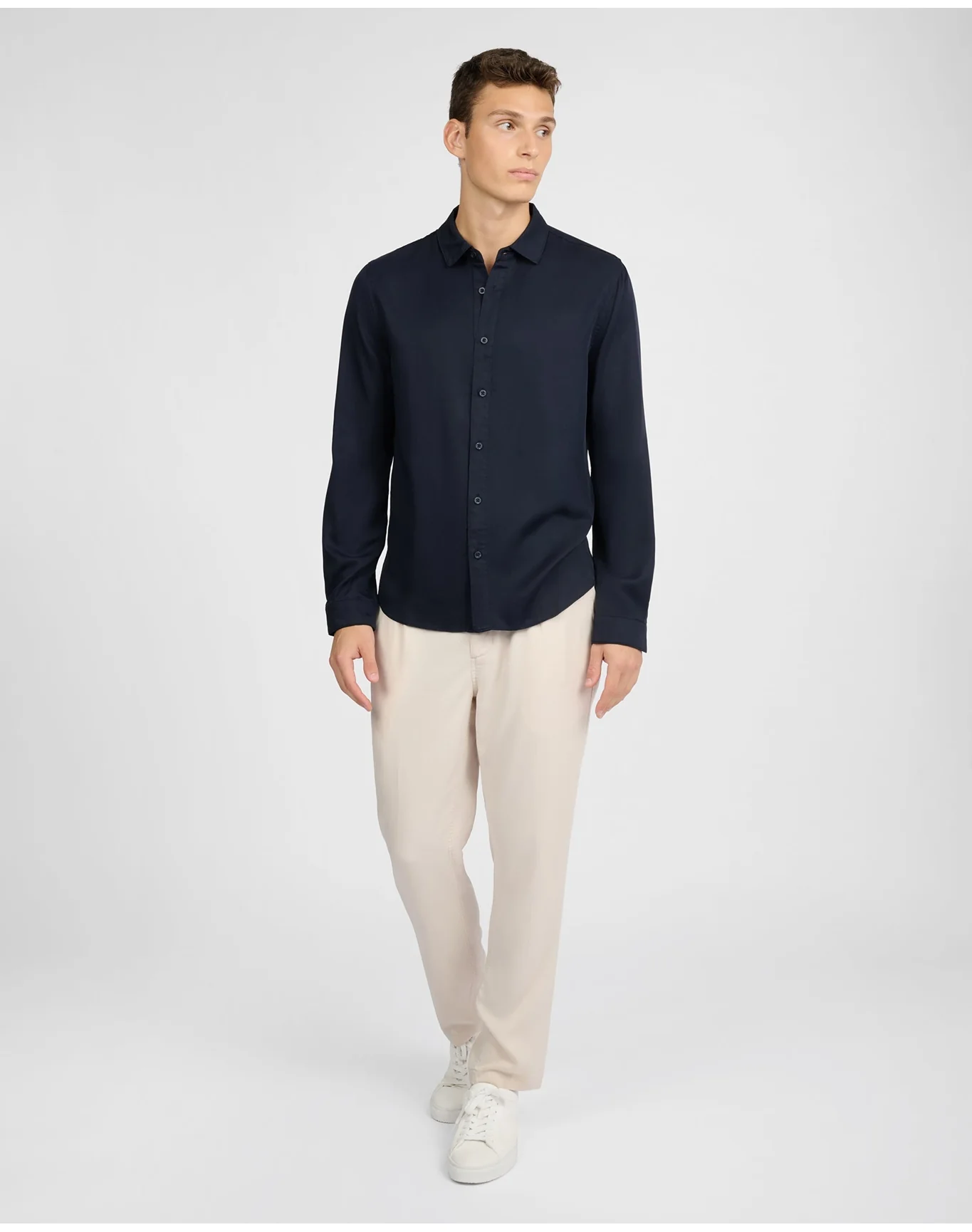 Men | Lyocell Tapered Trouser | Stone - Image 4