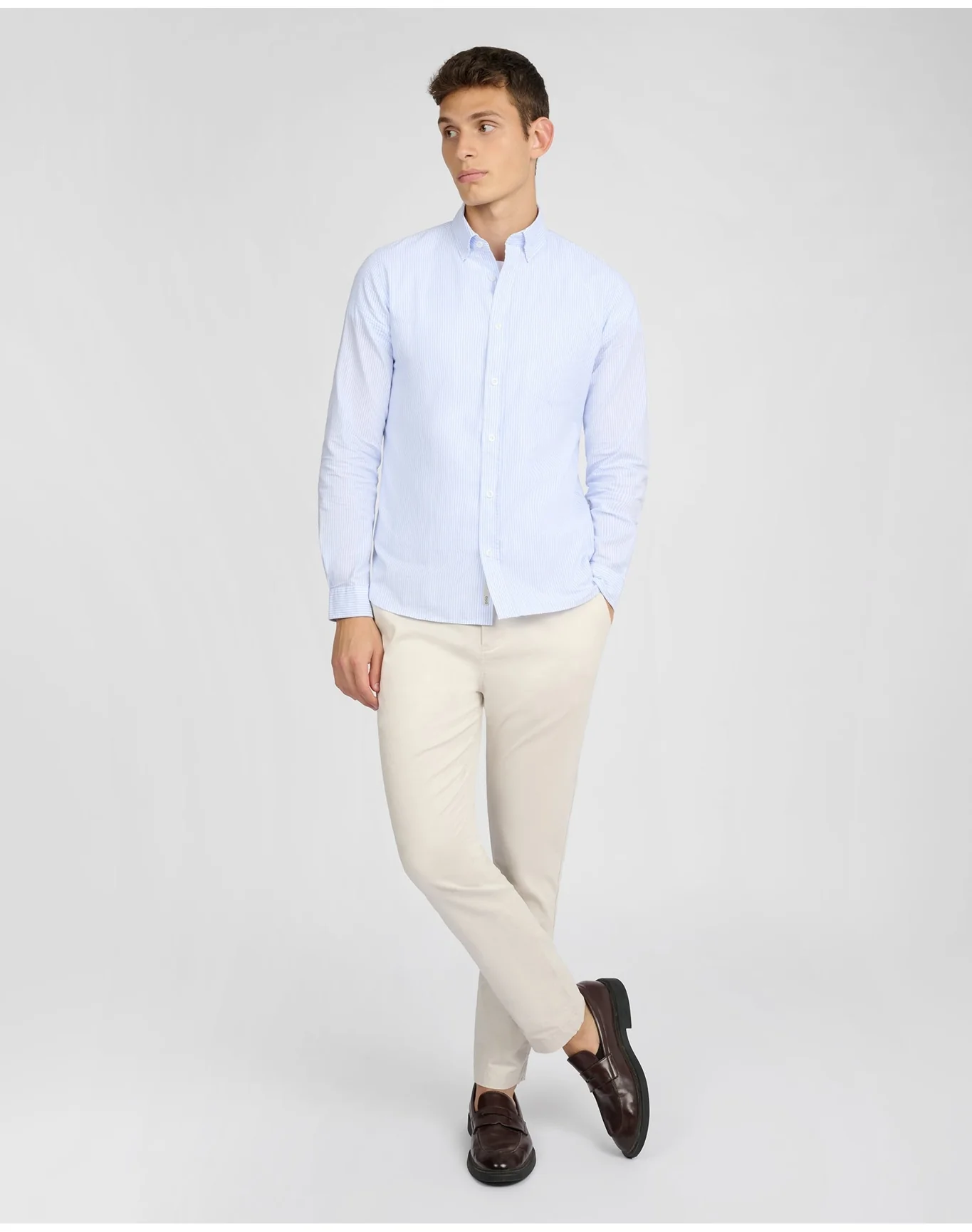 Men | Oxford Long Sleeve Button Down Shirt | Light Blue x White - Image 4