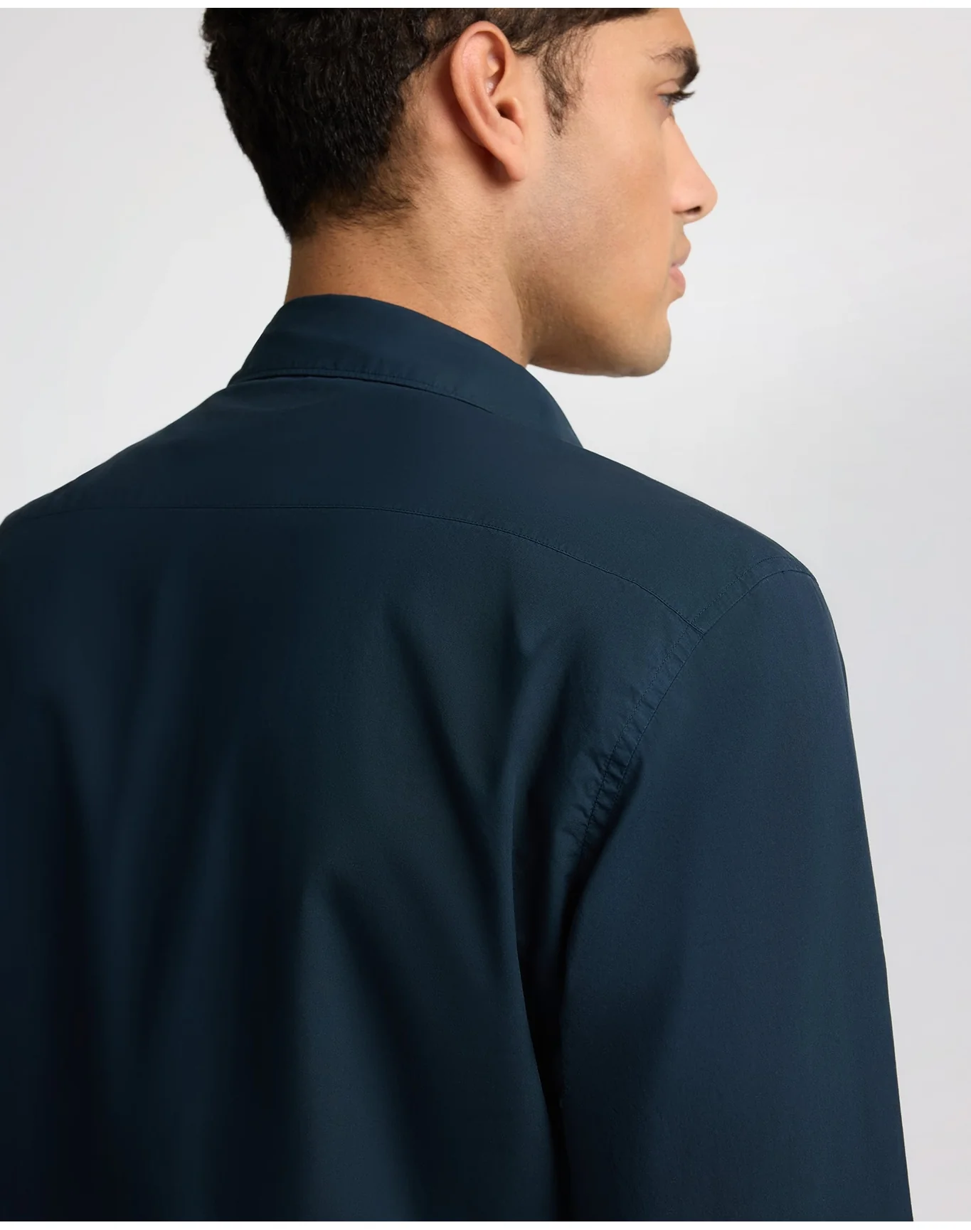 Men | Poplin Long Sleeve Button Down Shirt | Midnight - Image 5