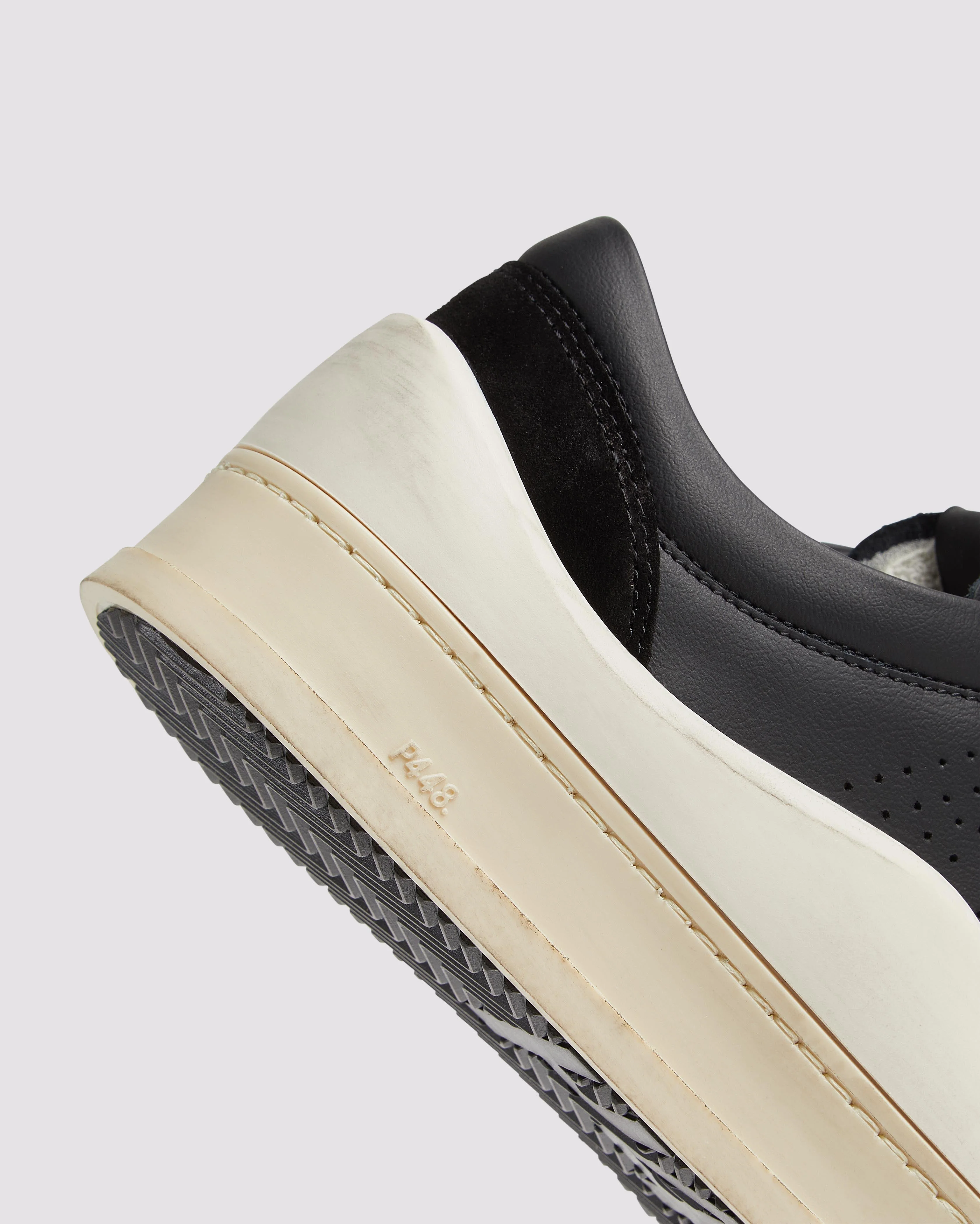 Unisex | Rail Low Maze | Black - Image 5
