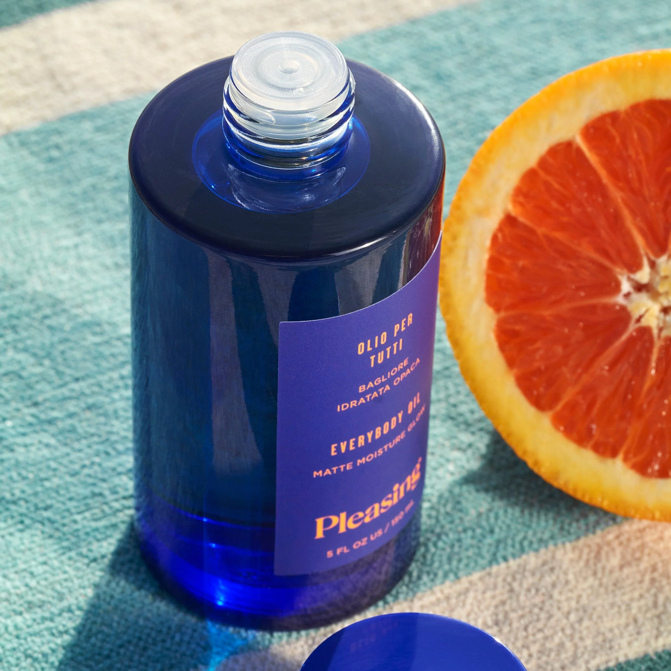 Everybody Oil Matte Moisture Glow | Blue - Image 5