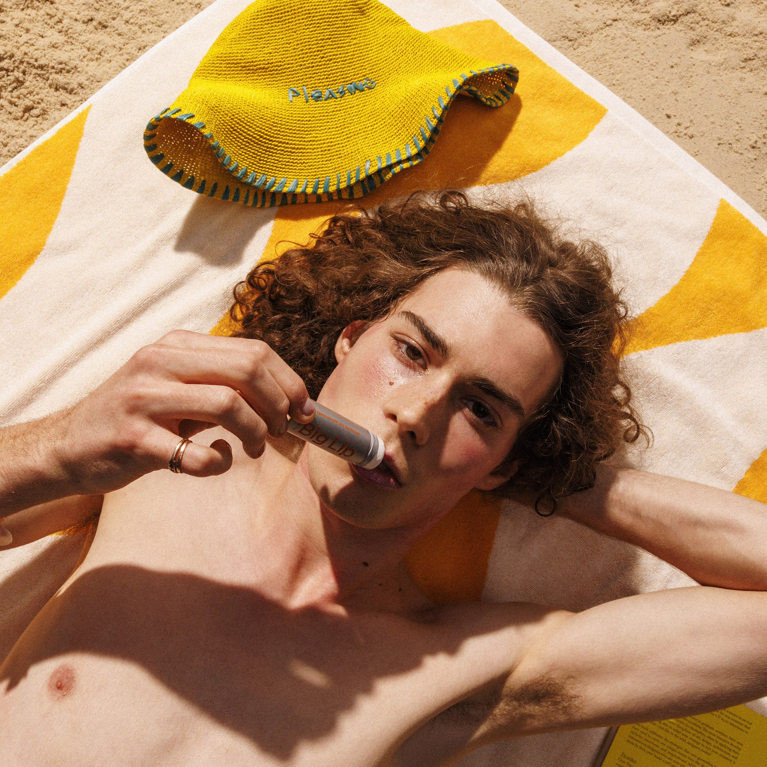 The Extra Huge Pleasing Towel | Beach Sand - Image 2