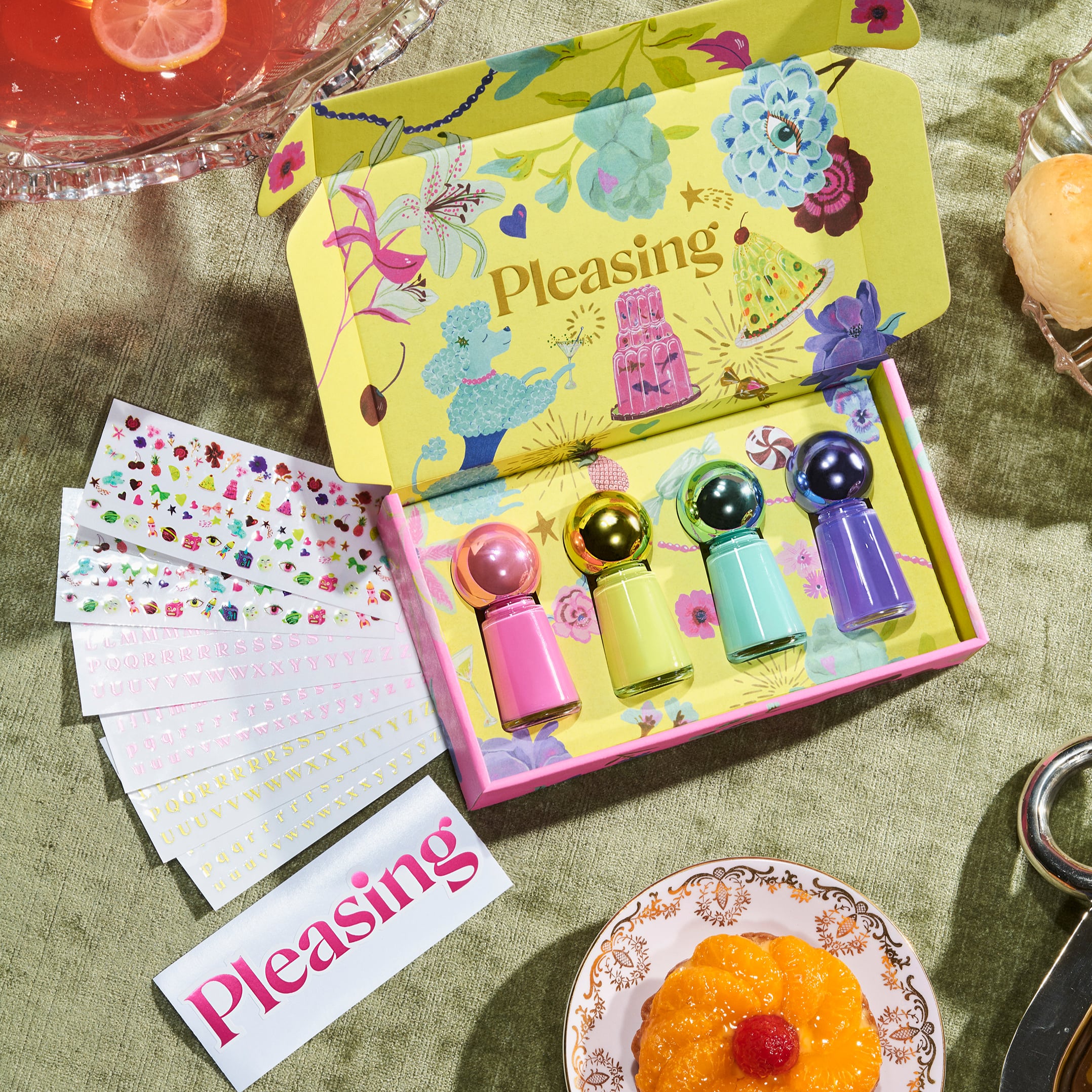 The Super Magic Family Time Polish Set | Multicolor - Image 3