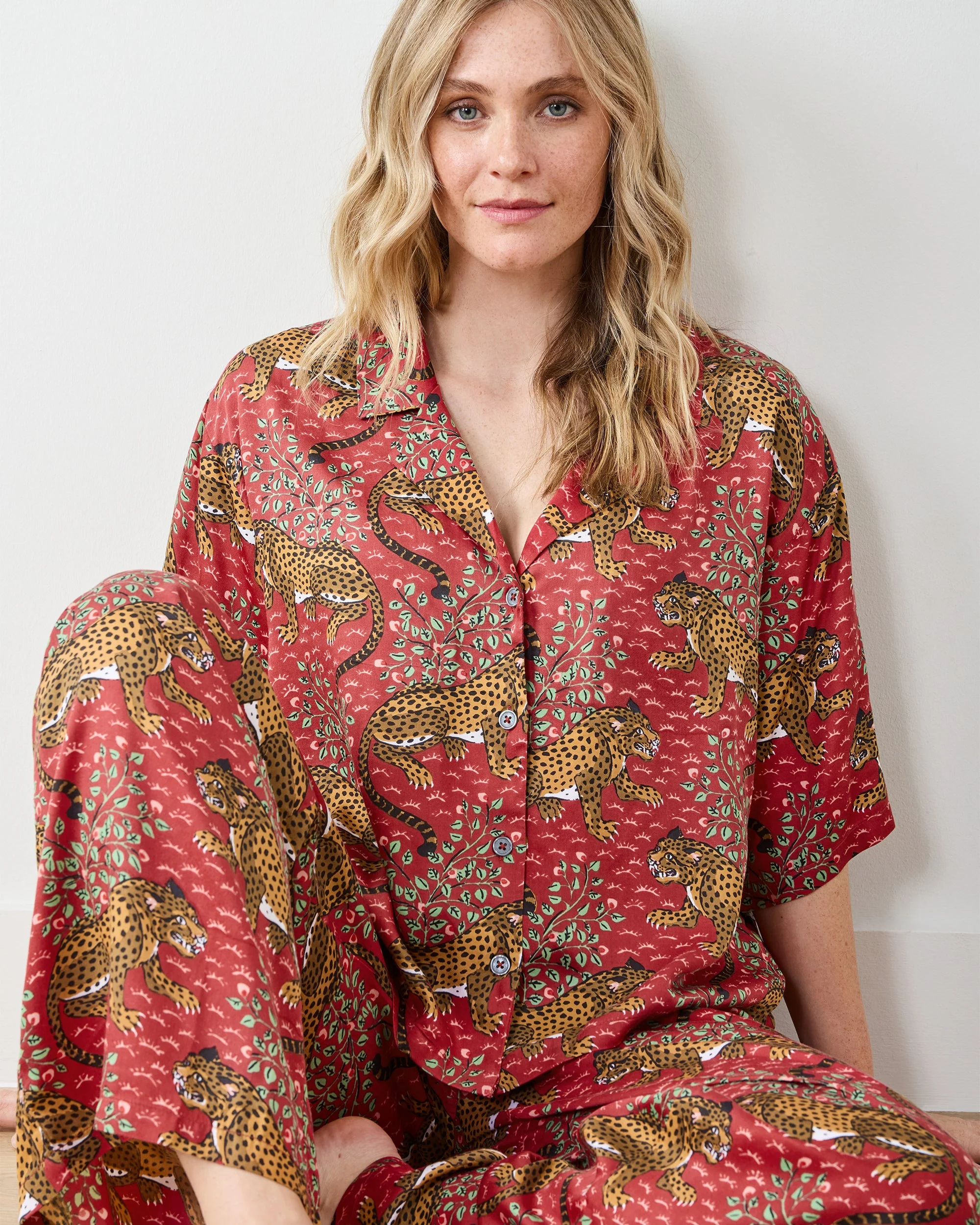 Bagheera - Eco Satin Wildest Dreams Set | Scarlet - Image 3