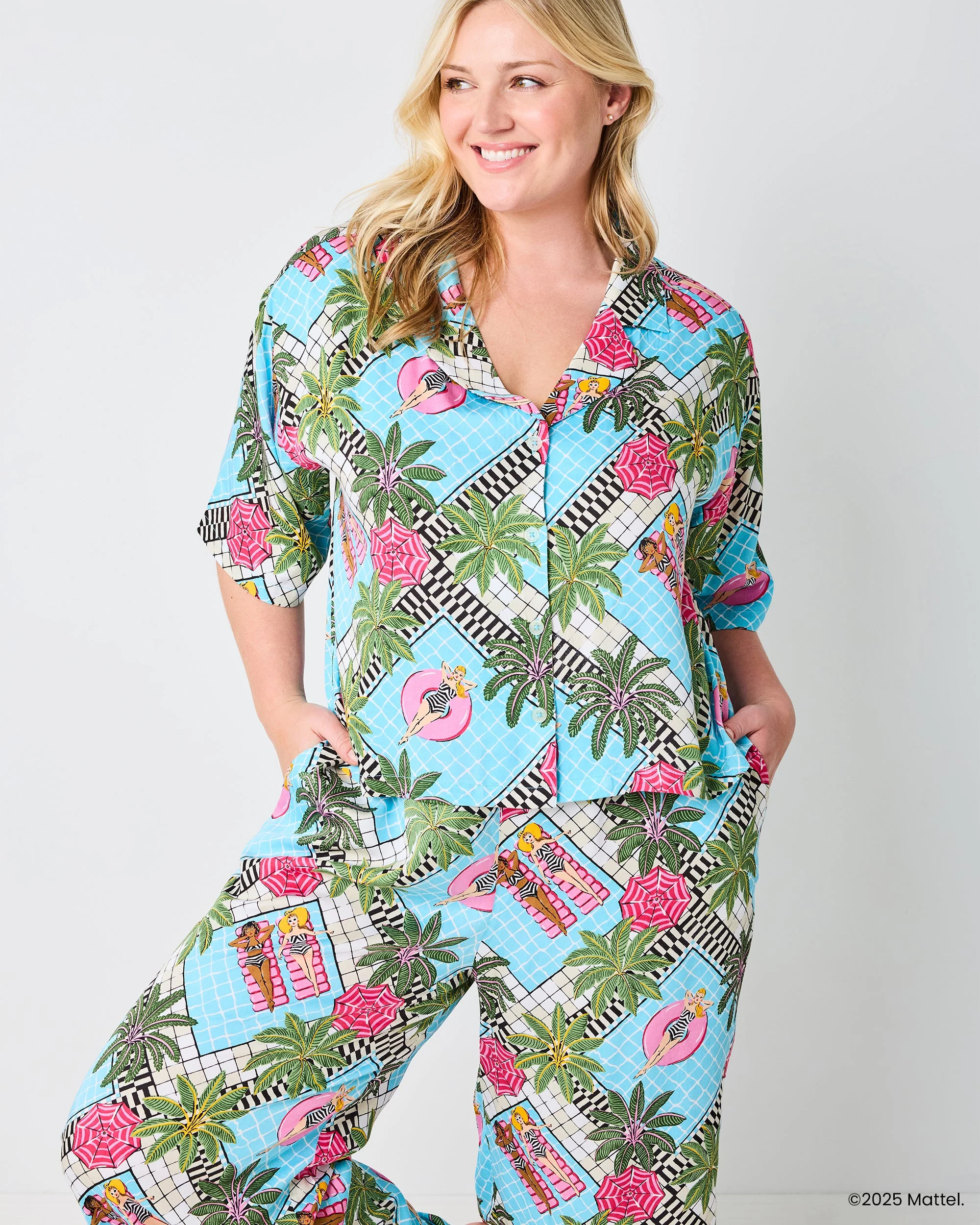 Barbie + Printfresh Retro Relaxation - Satin Wildest Dreams Set | Retro Blue - Image 4