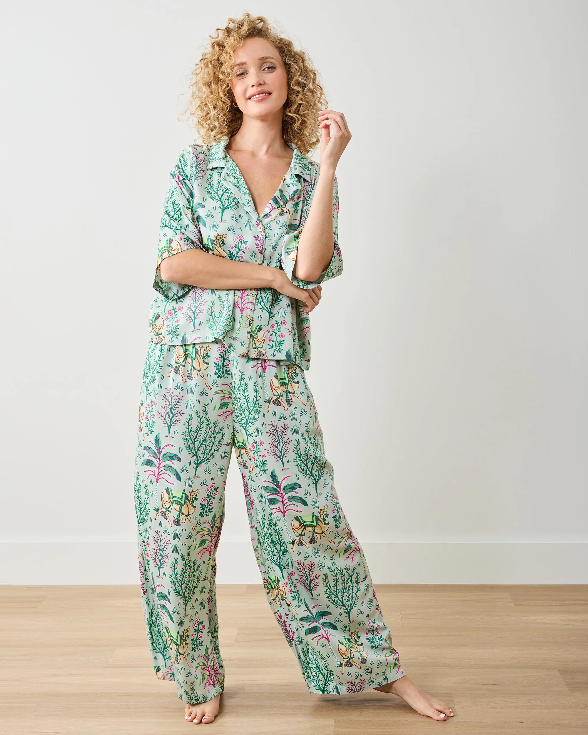 Camel's Courtyard - Tall Eco Satin Wildest Dreams Set | Avocado - Image 2