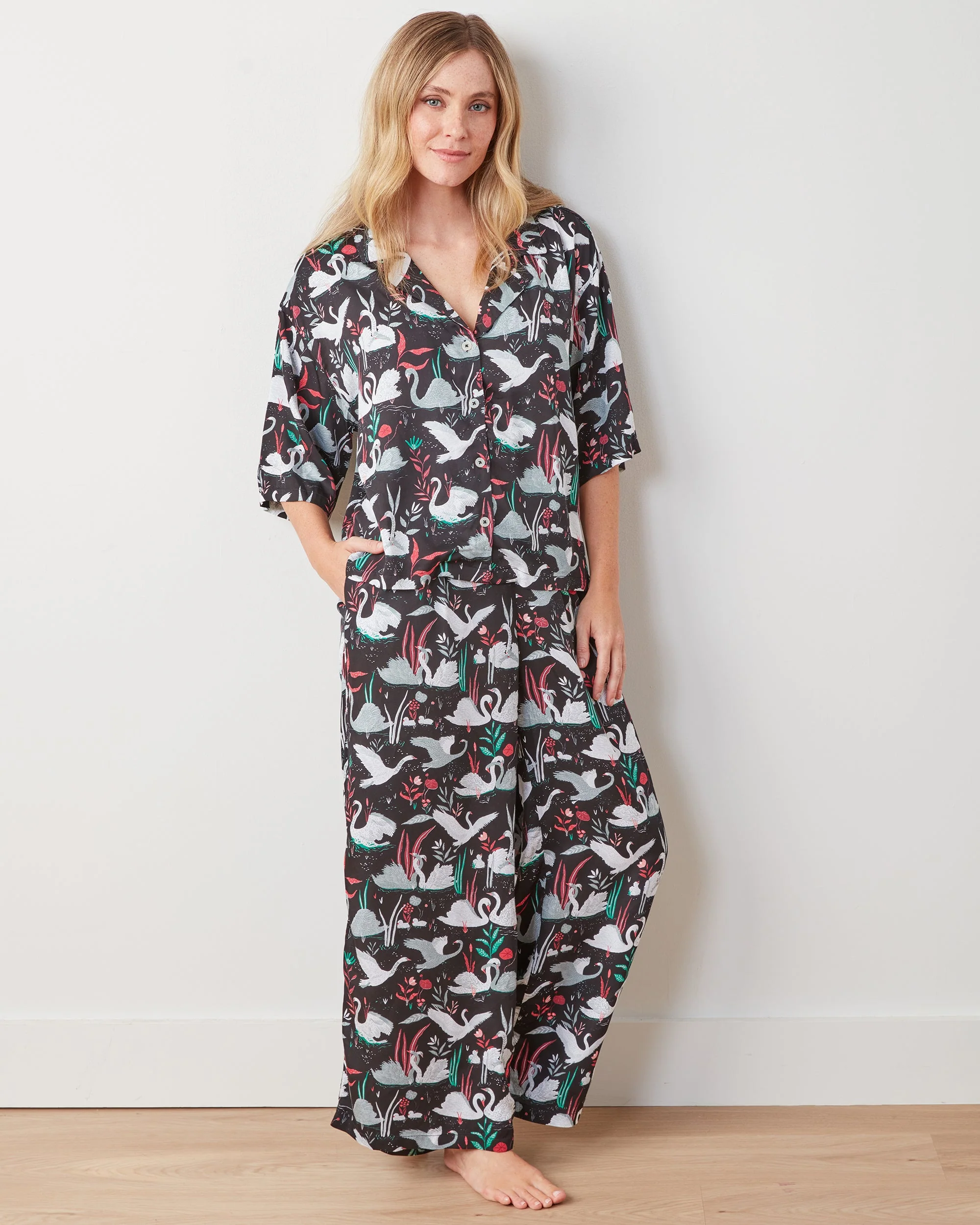 Enchanted Swans - Eco Satin Wildest Dreams Set | Starless Sky - Image 2
