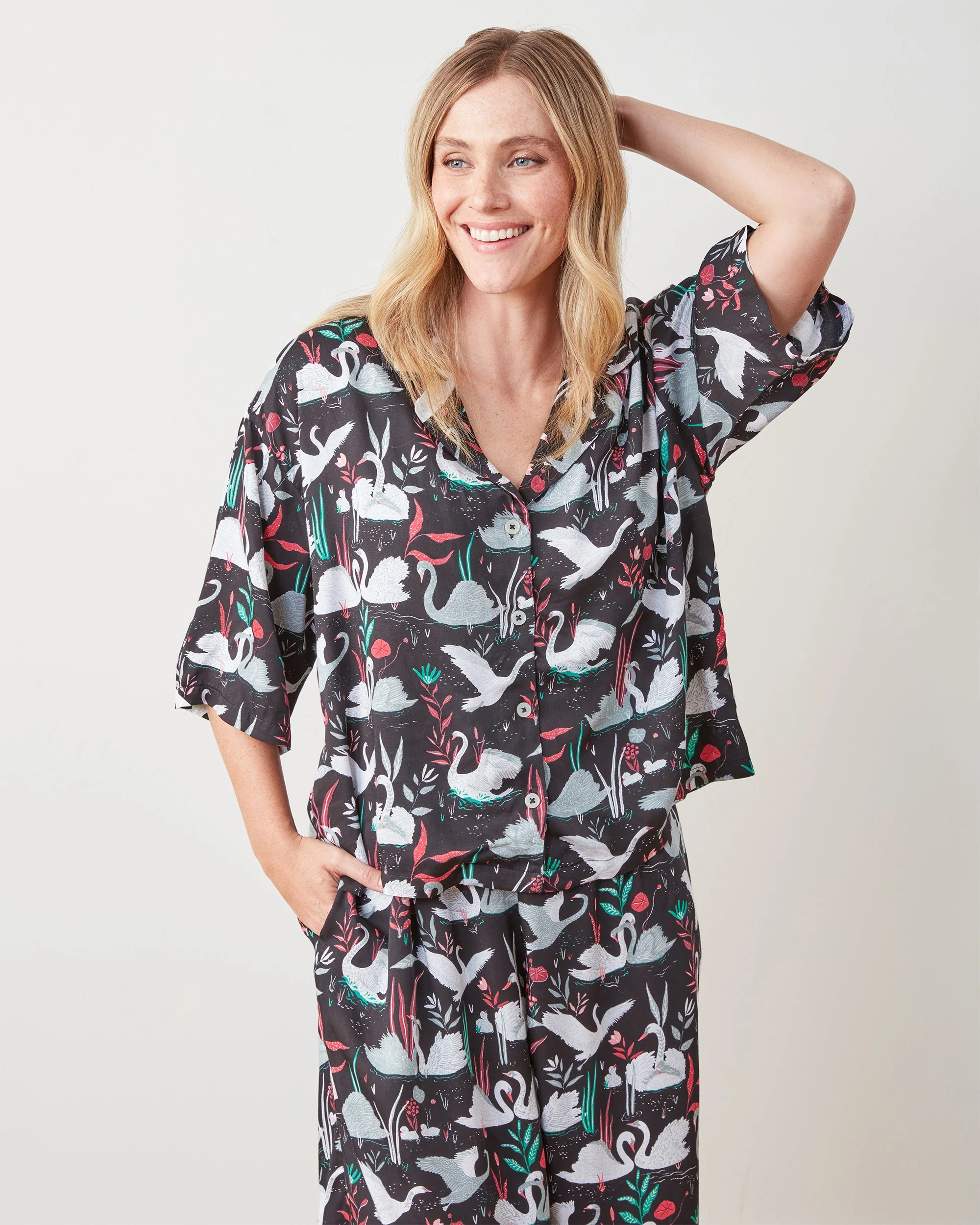 Enchanted Swans - Eco Satin Wildest Dreams Set | Starless Sky - Image 3