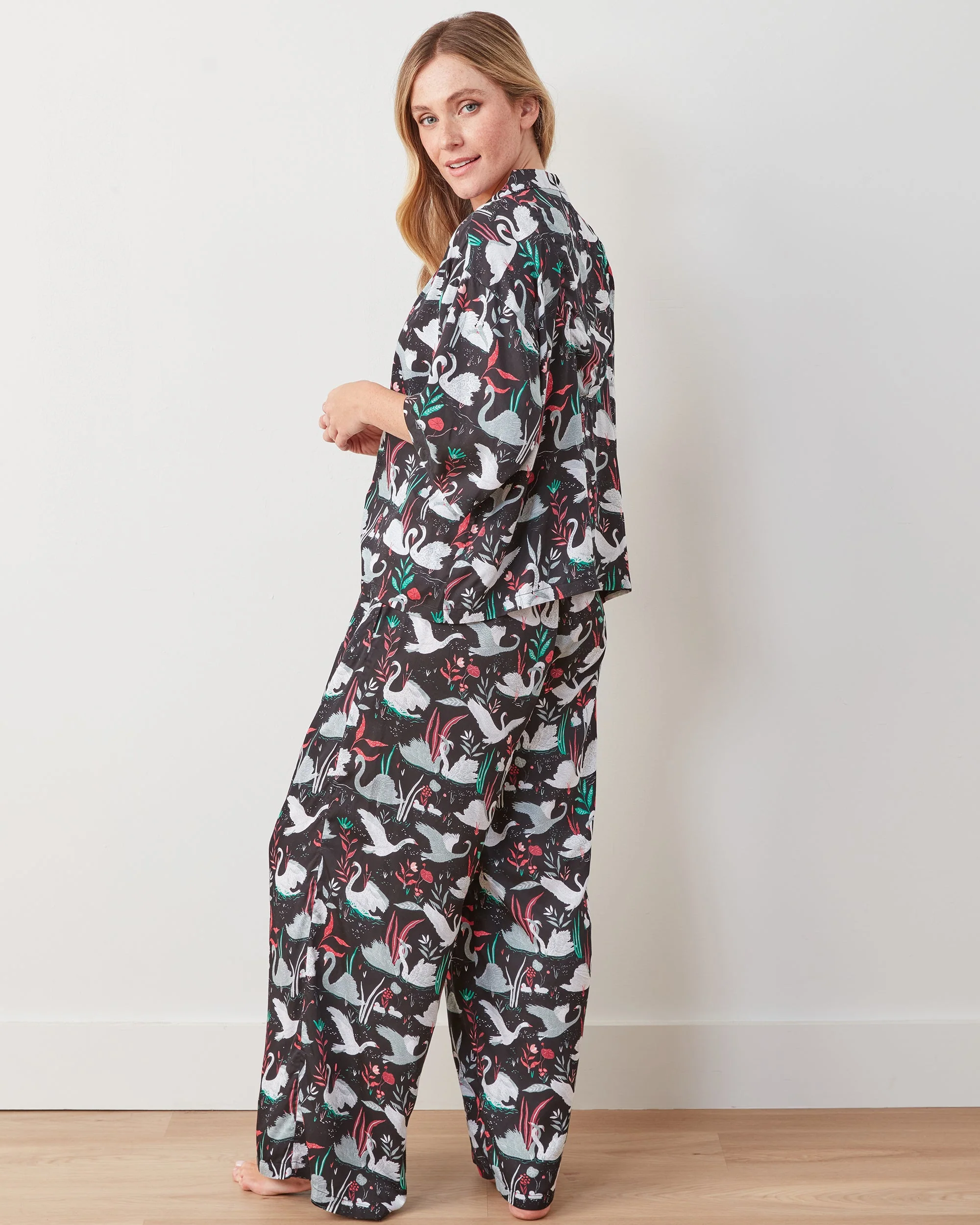 Enchanted Swans - Eco Satin Wildest Dreams Set | Starless Sky - Image 5