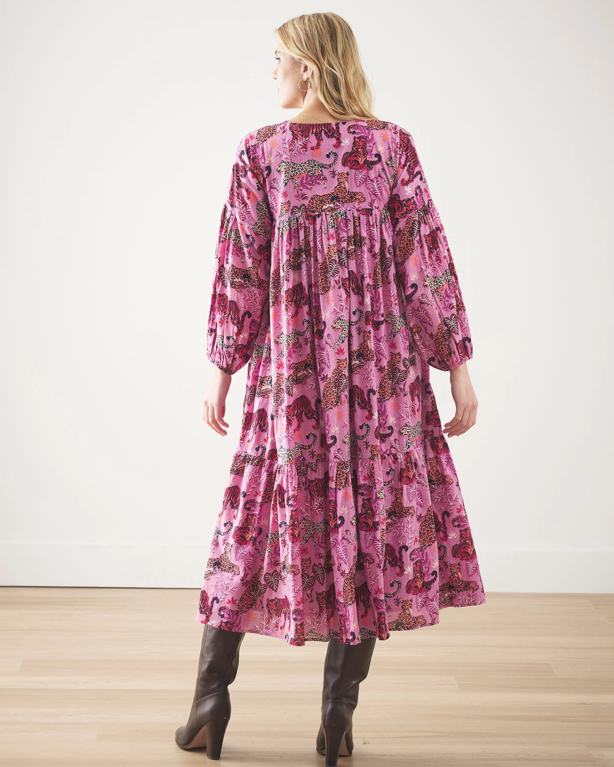 Feline Fatale - Day Tripper Dress | Lovely Lilac - Image 6