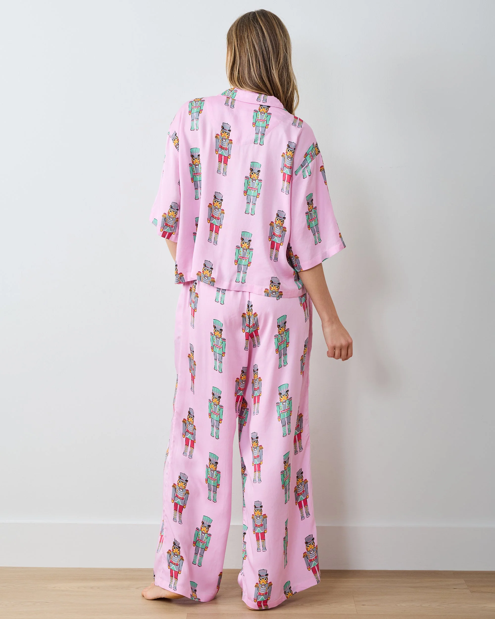 Leopard Nutcrackers - Eco Satin Wildest Dreams Set | Pink Candy Cane - Image 5