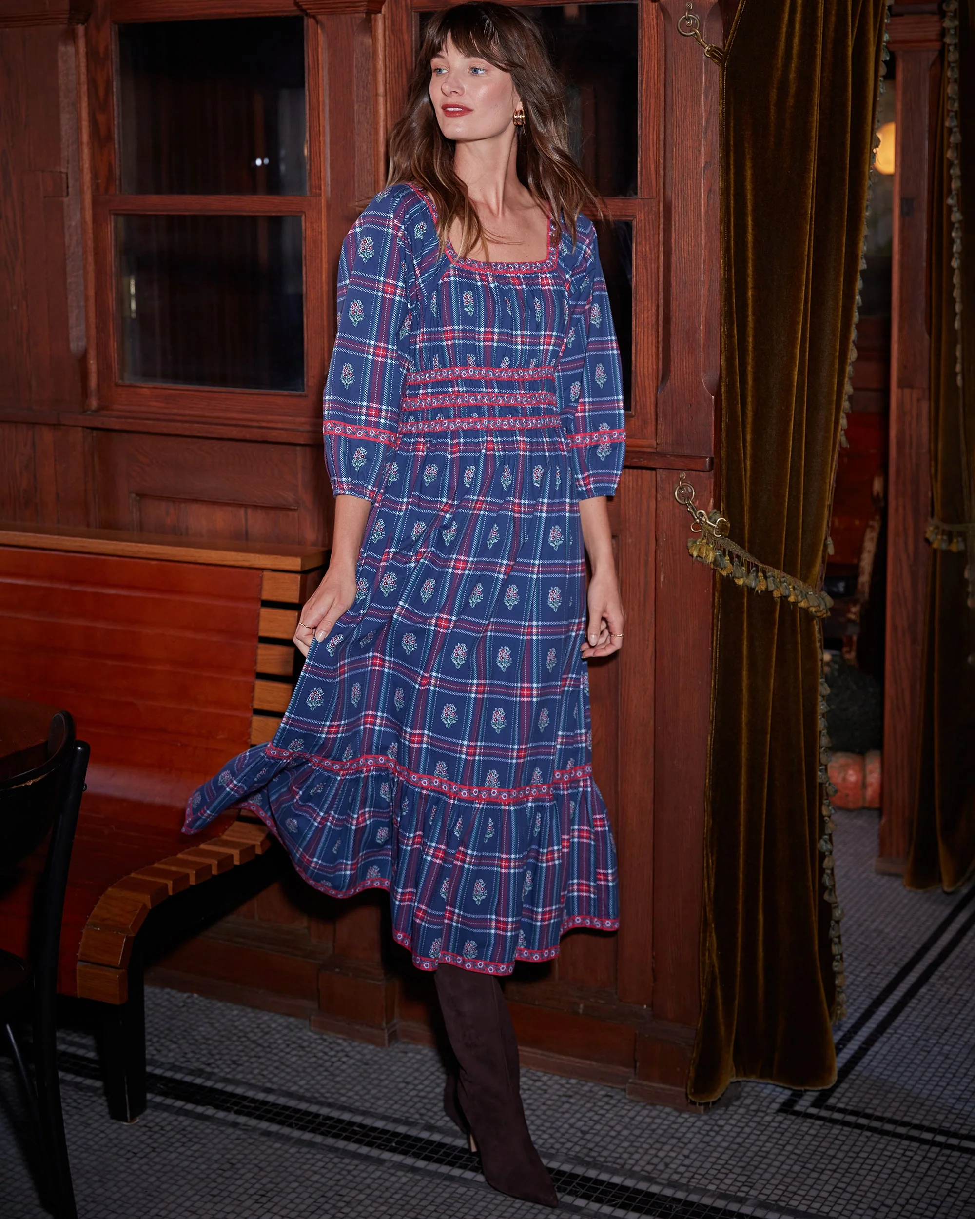 Nostalgia Plaid - Stroll Around Dress | Navy - Image 4