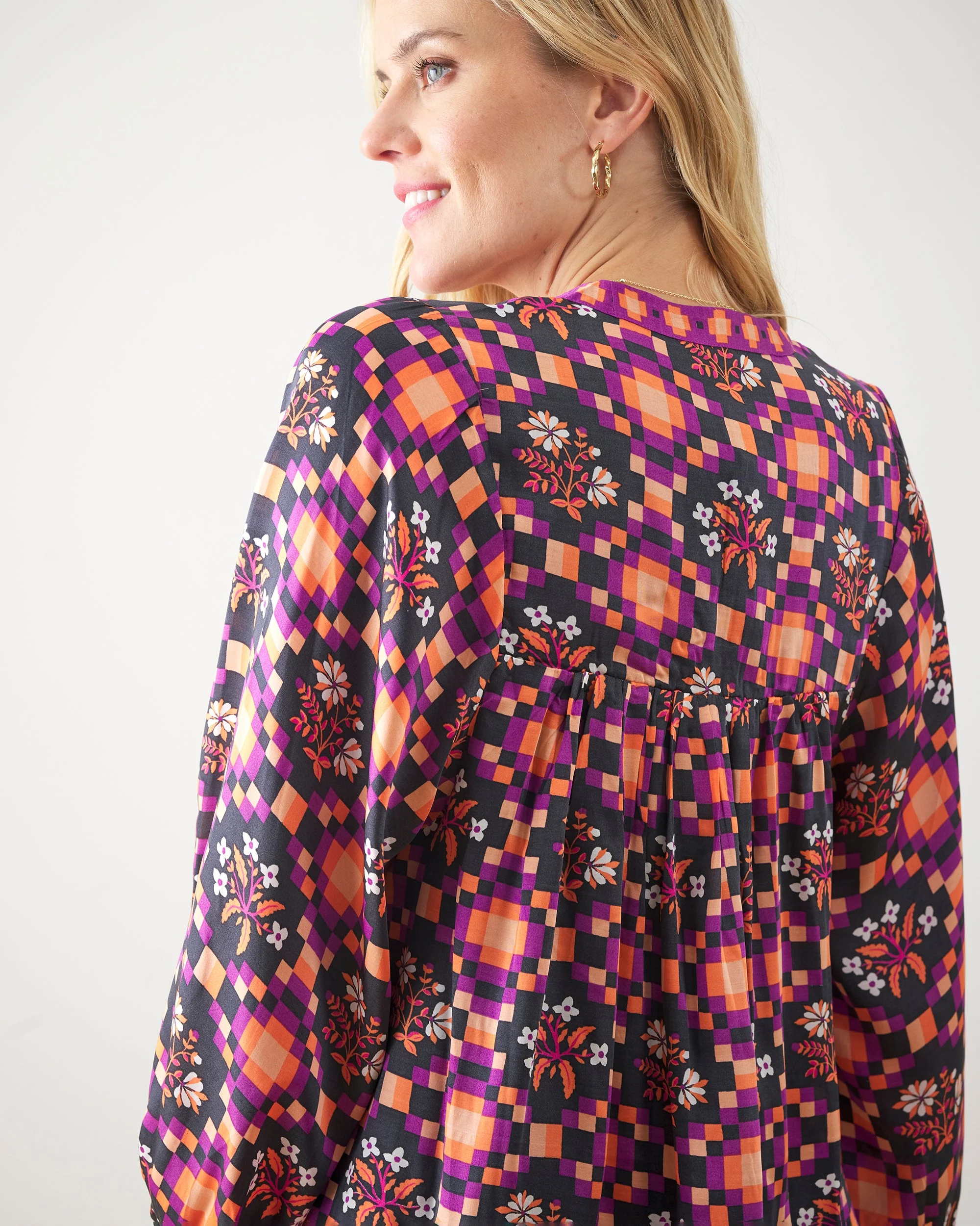 Tomorrow's Tapestry - Tides Turned Blouse | Violet Breeze - Image 2