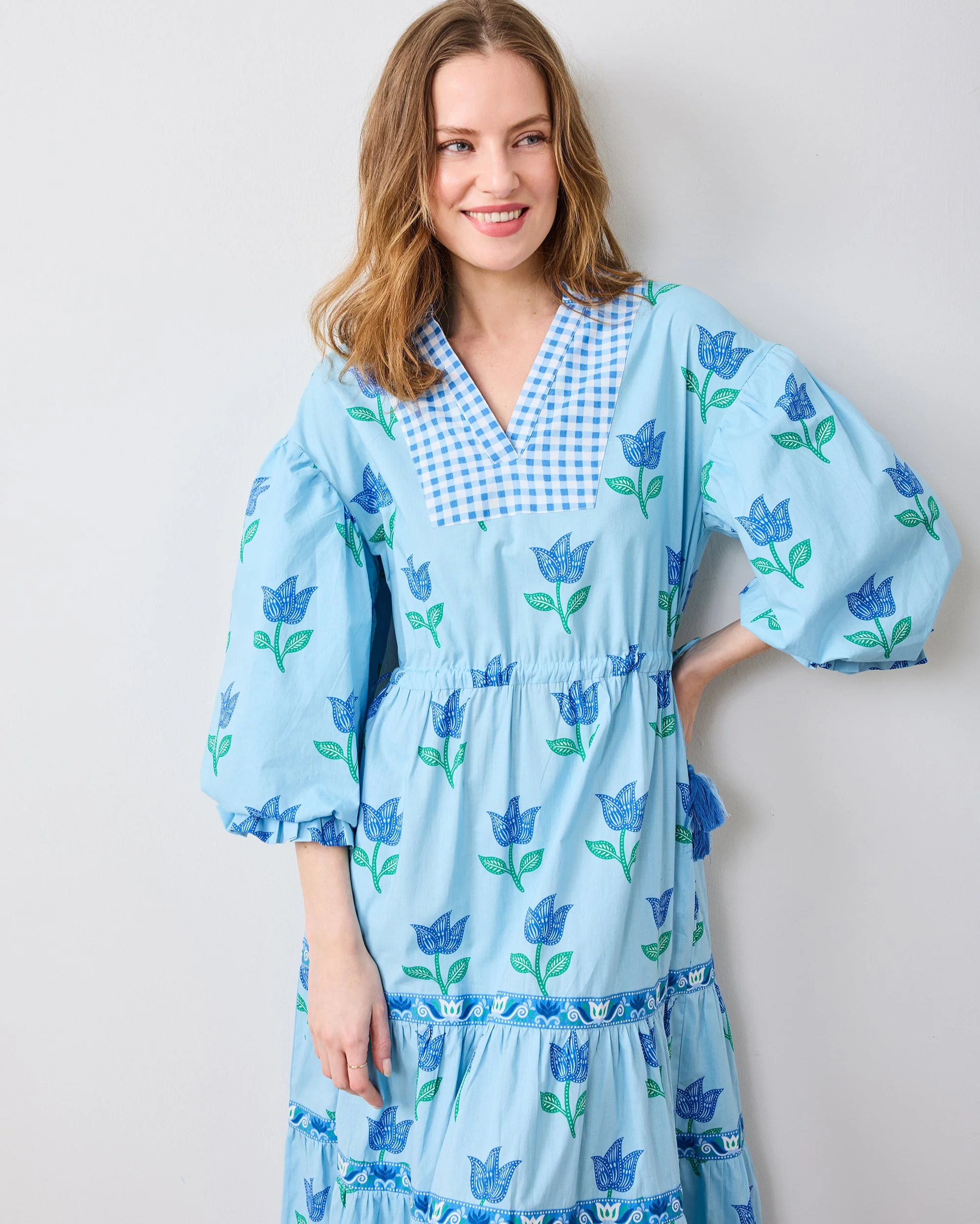 Tulip Bloom - Coconut Cafe Dress | Oasis Sky
